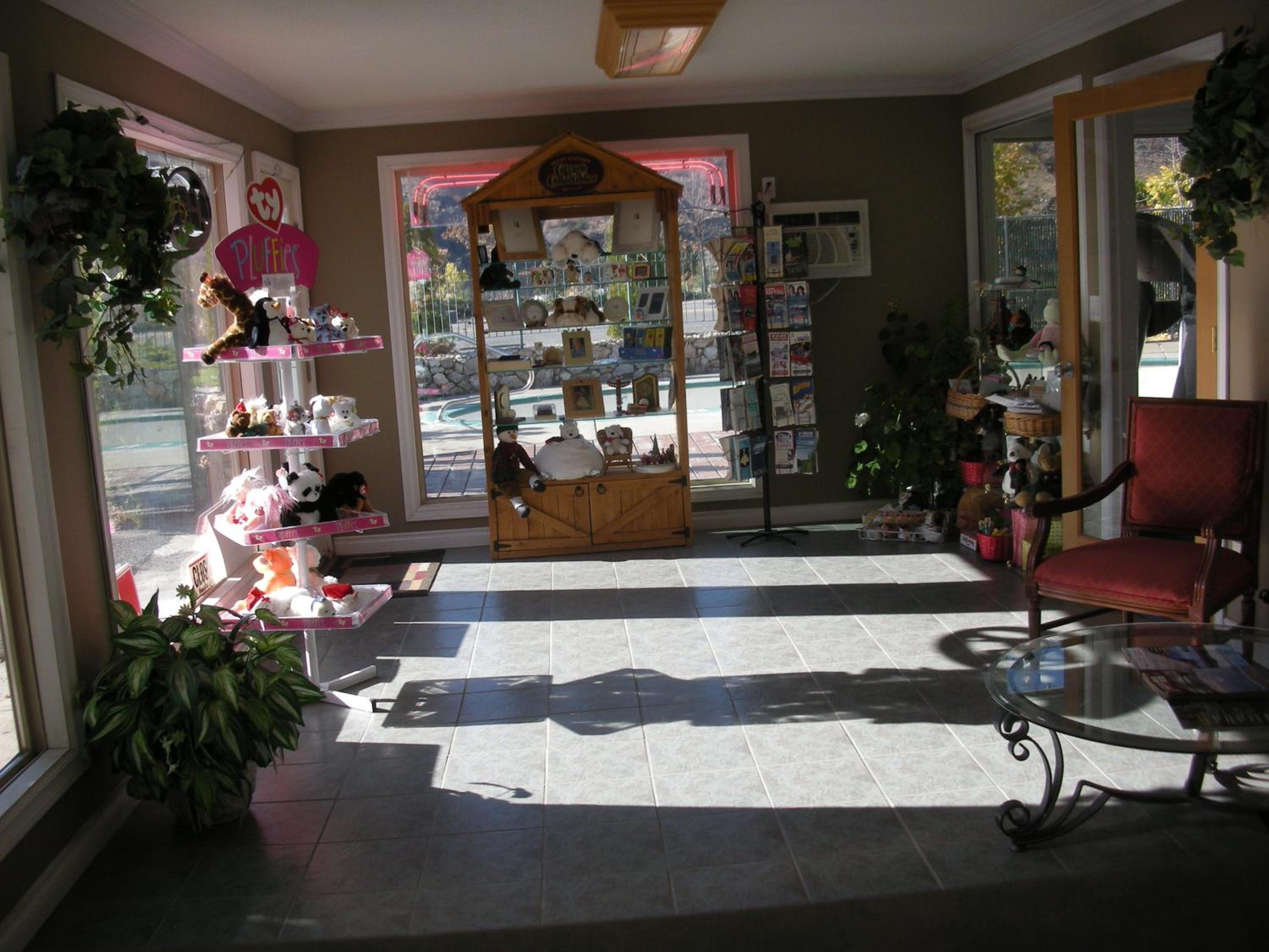 Cache Creek Inn