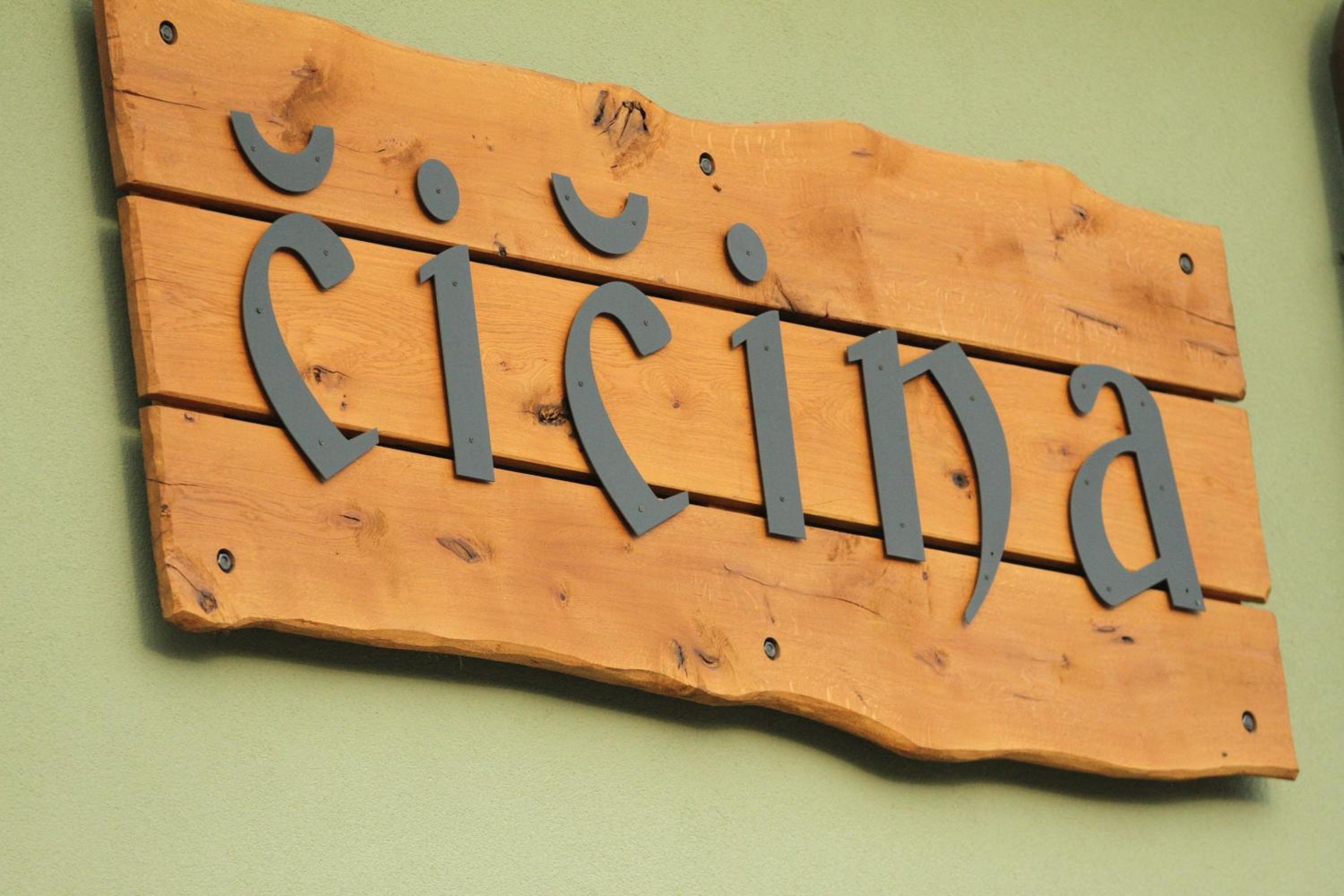 Čičina Tvrdonice penzion, restaurace, vinný sklep view 2