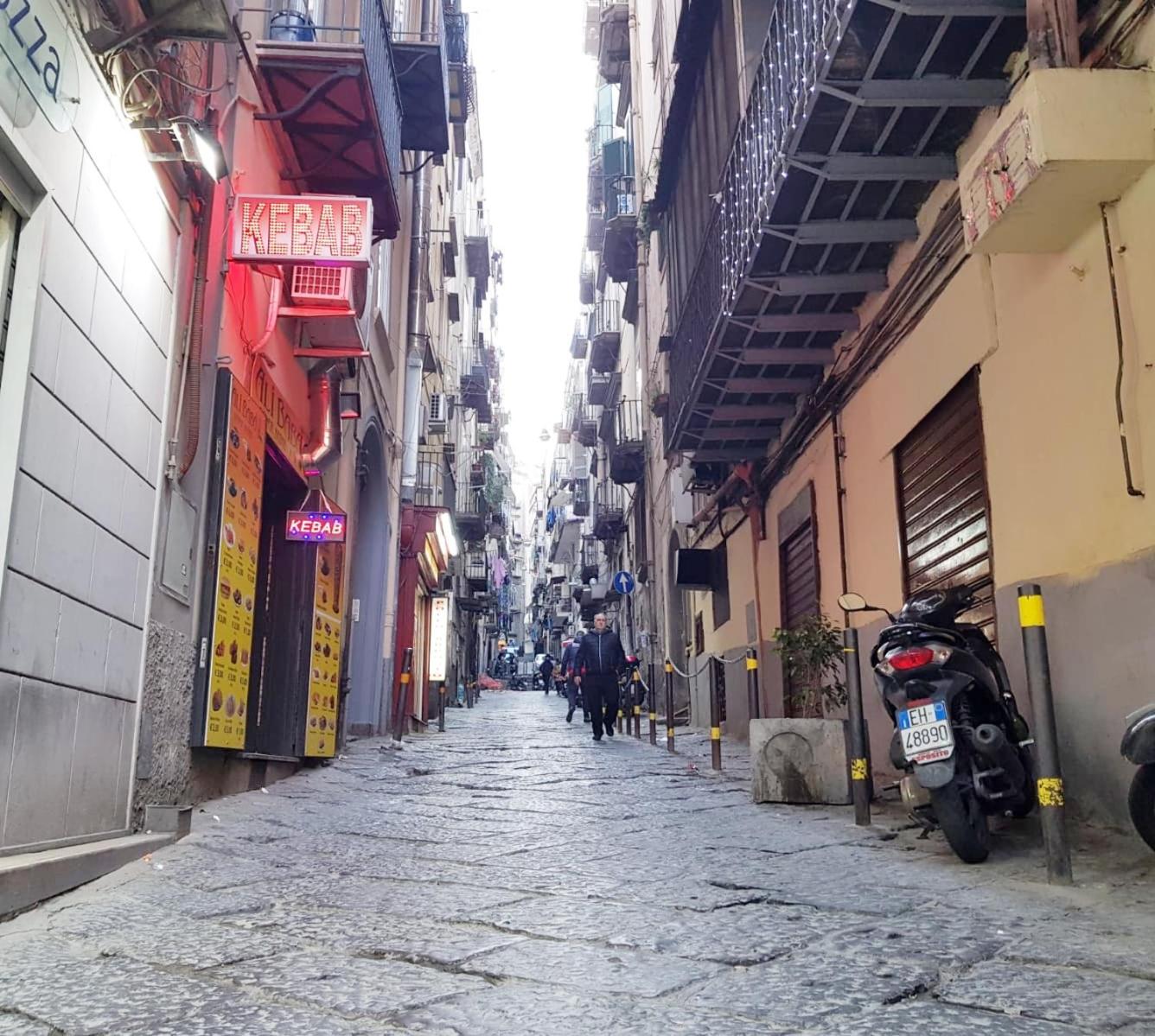 Vecchia Napoli - Spaccanapoli