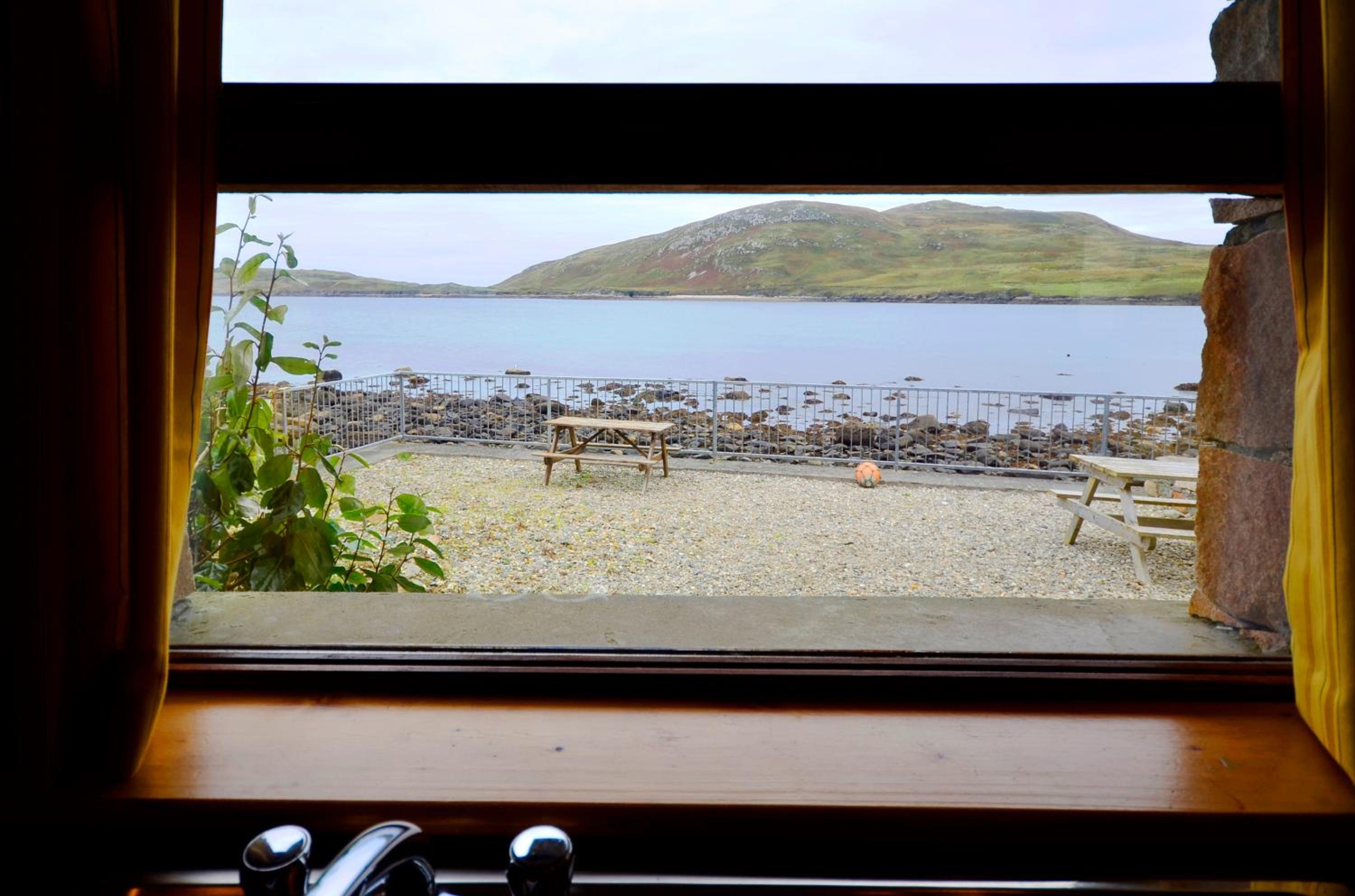 Cottage 108 - Cleggan view 4