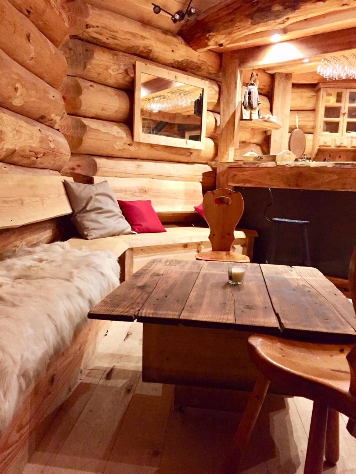 Les Cabanes Du Saleve