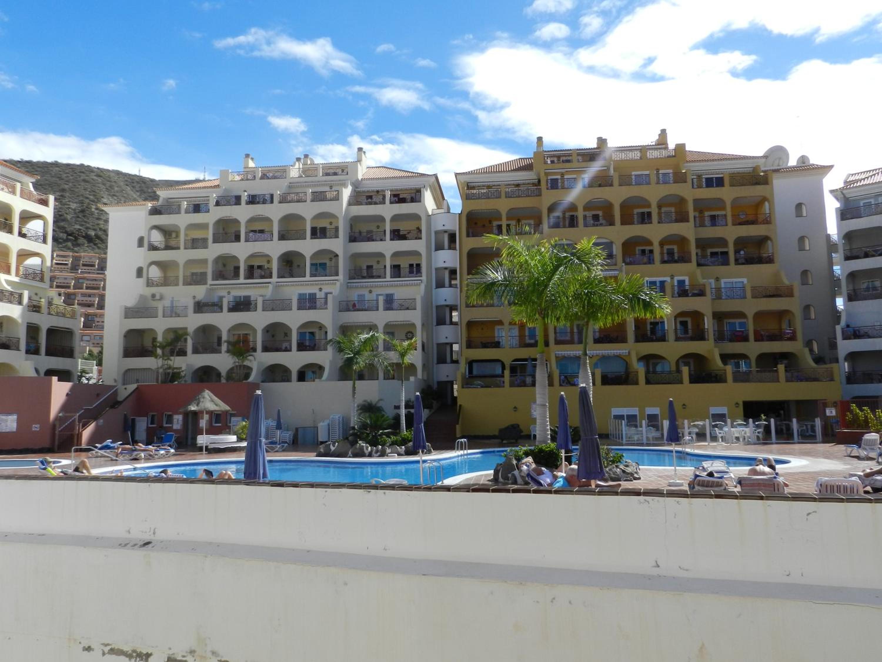 Tenerife Los Cristianos Dinastia Complex view 2