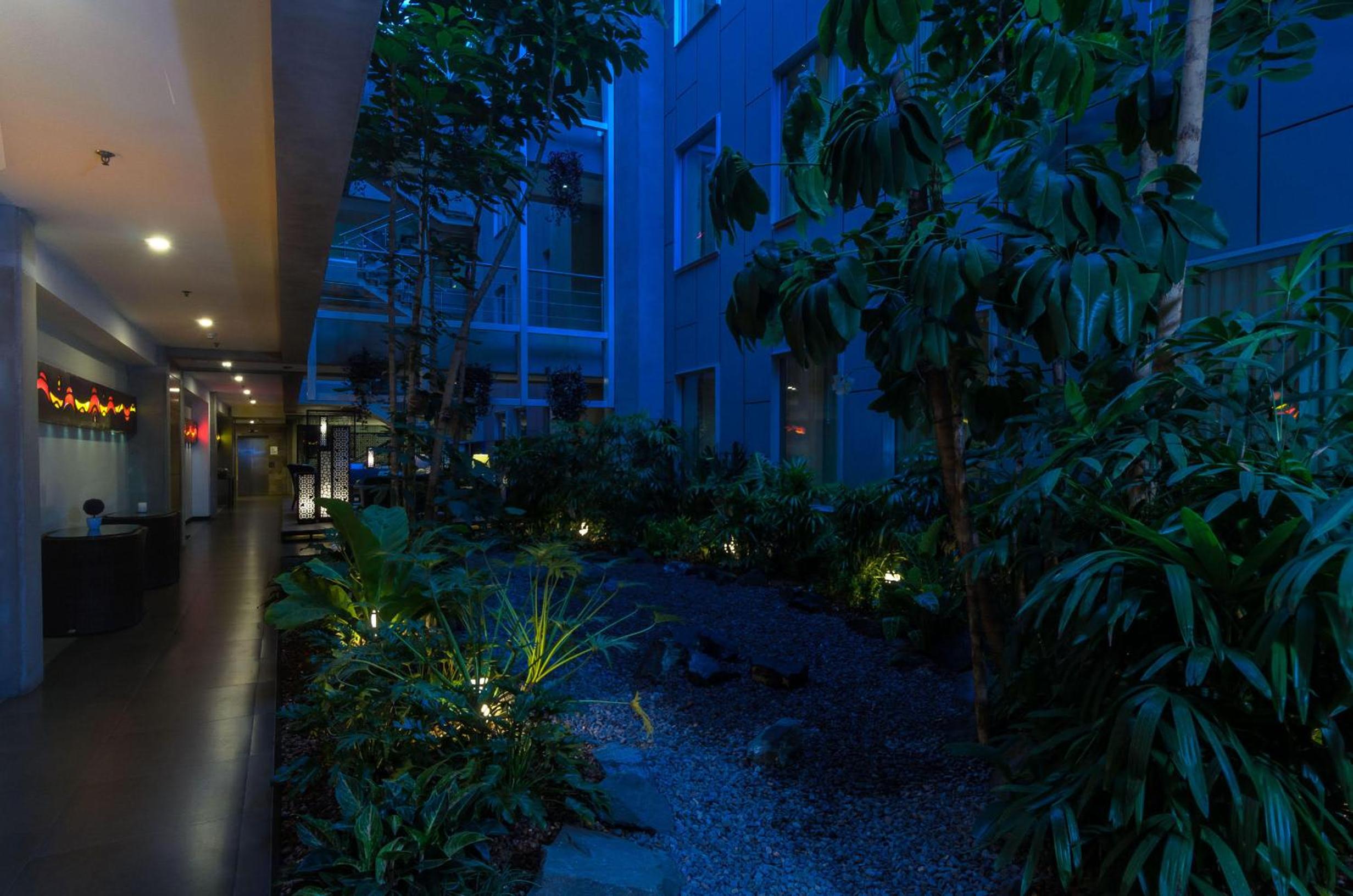Isla Verde Hotel - Property Image 37