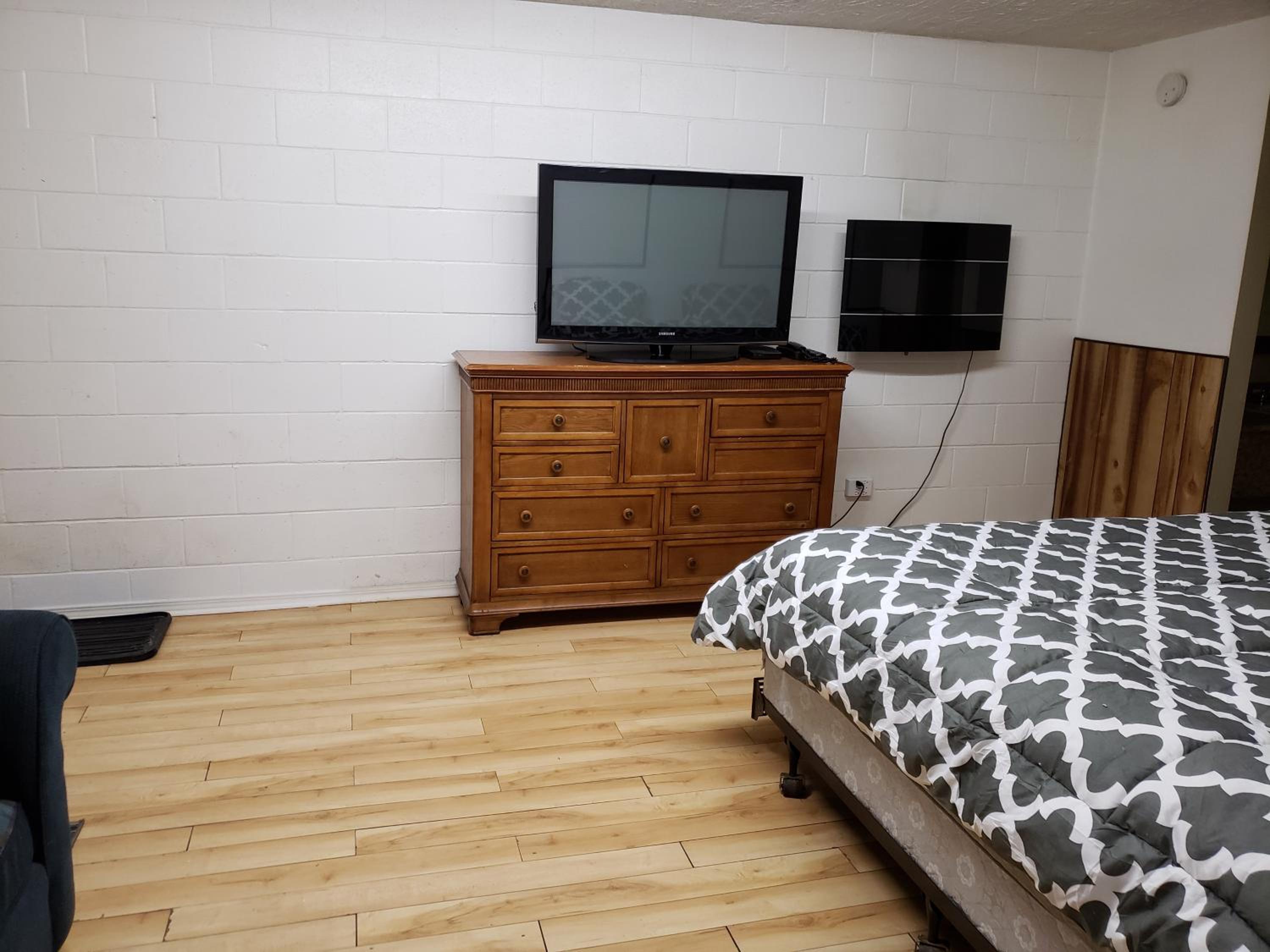 Caravan Motel