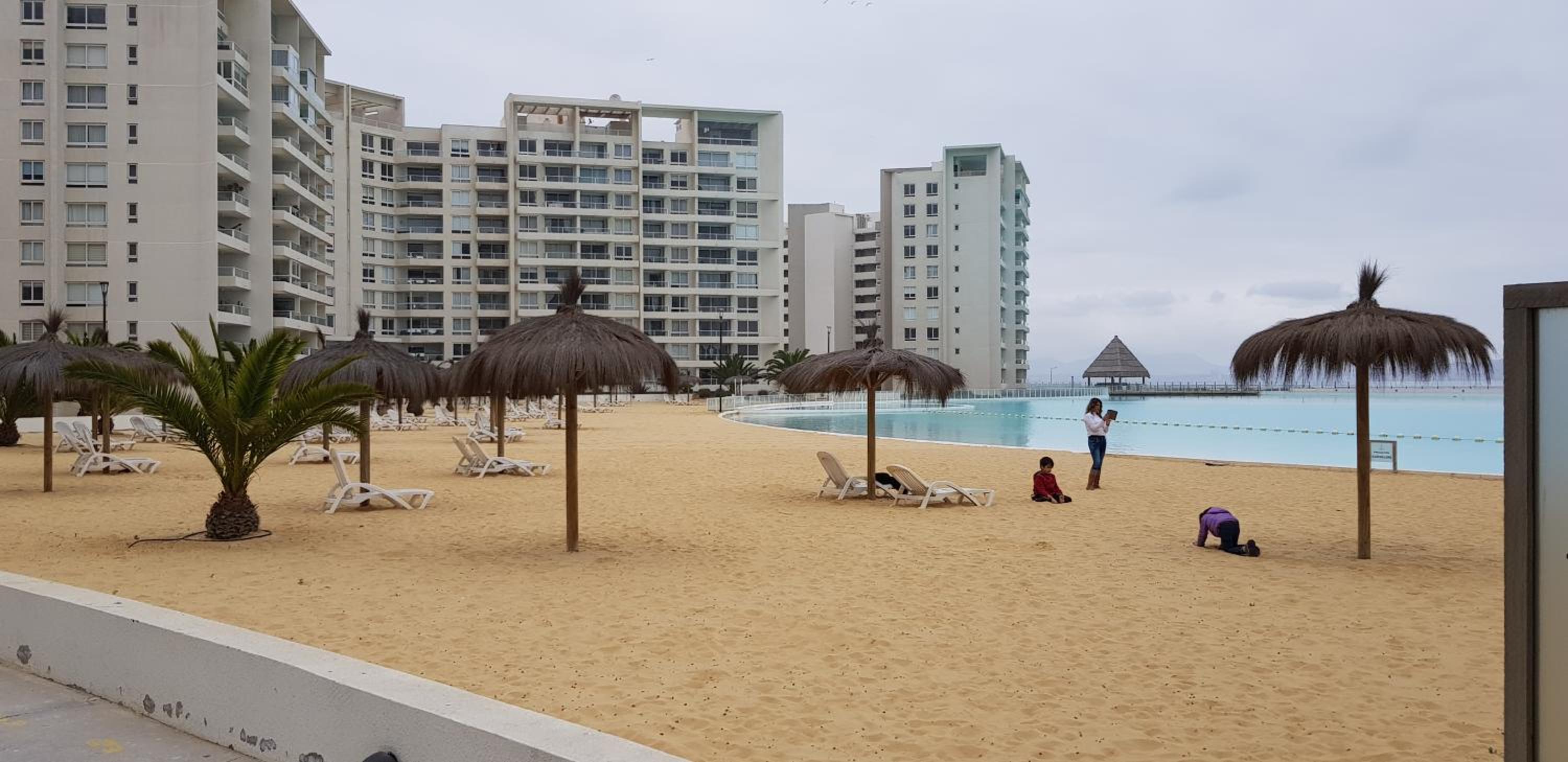 DEPARTAMENTO FRENTE AL MAR EN RESORT Laguna del Mar 7P