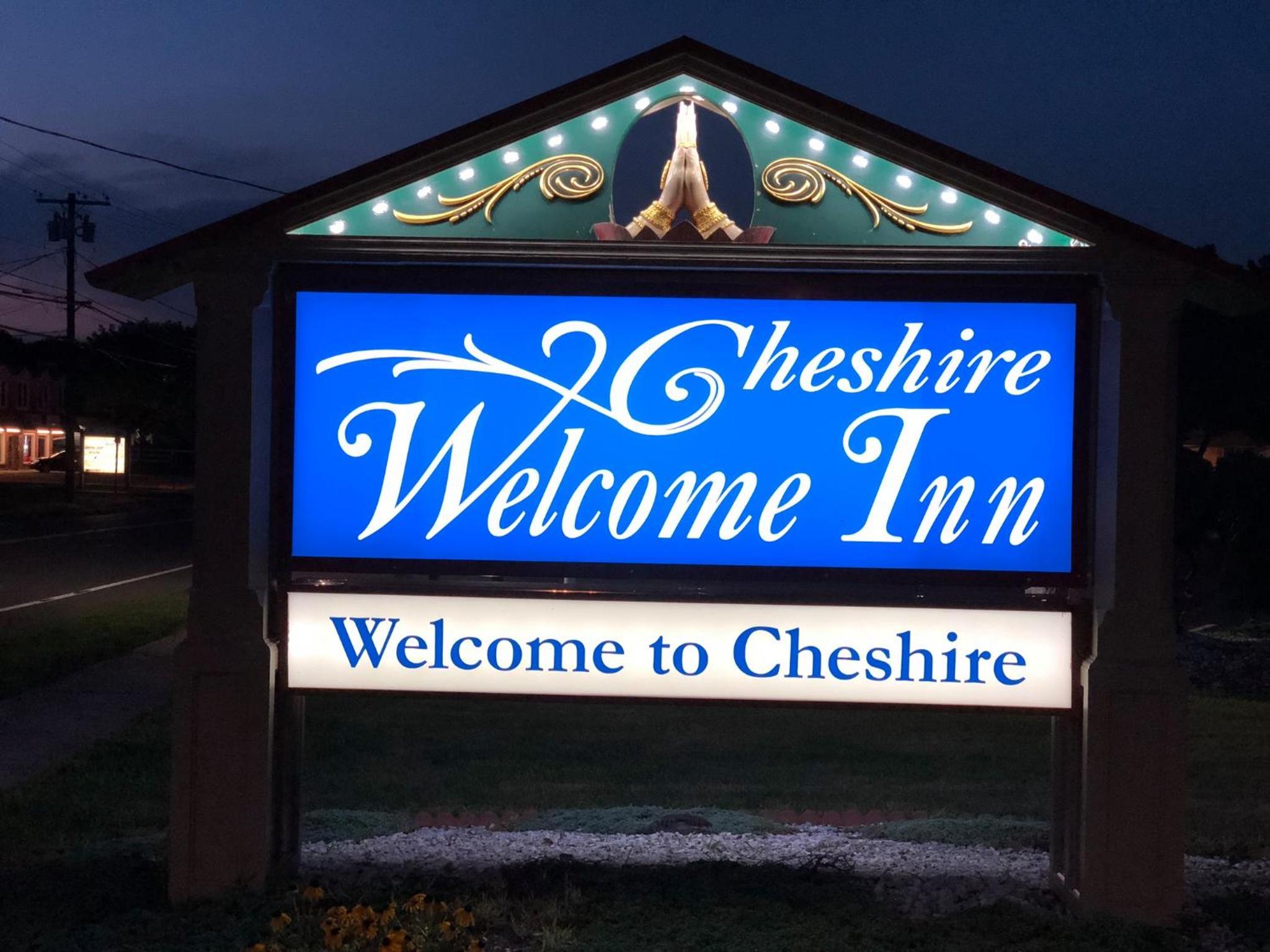 Cheshire Welcome Inn - Property Image 11
