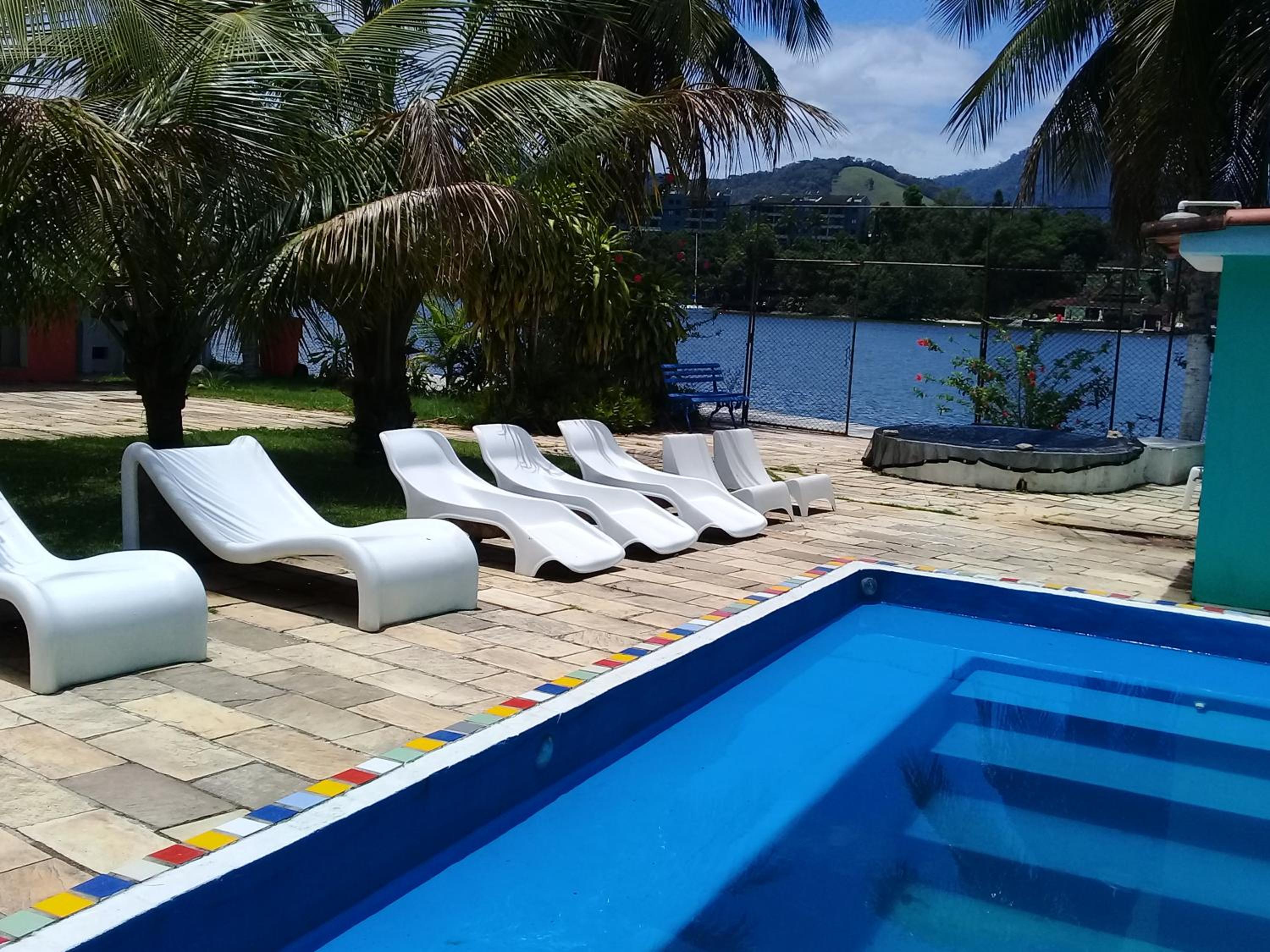 ANGRA PIER 99 Suites view 4