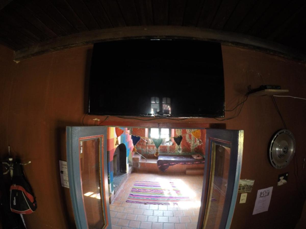 El Farolito Hostel