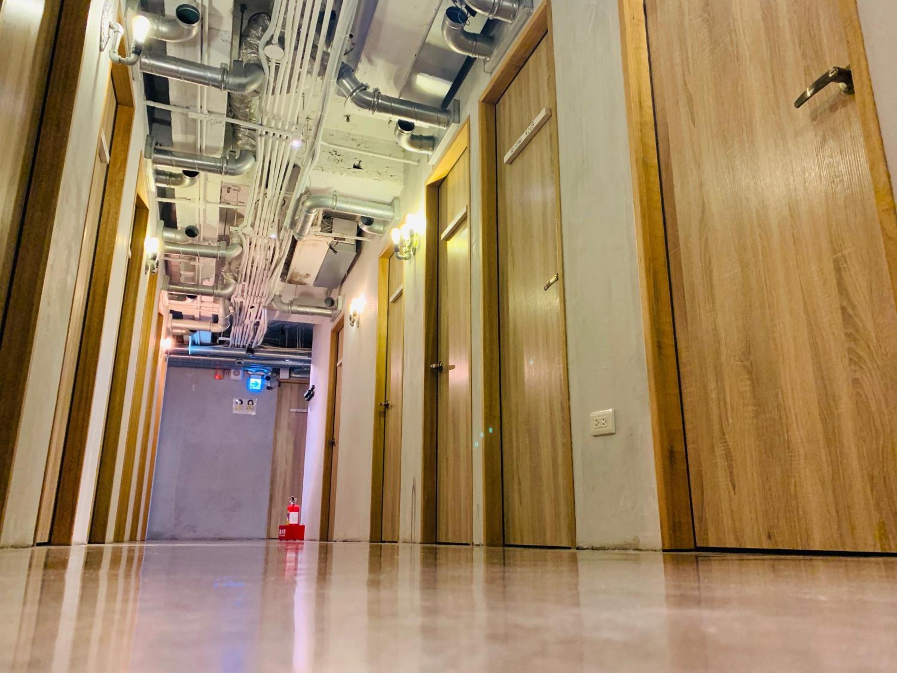 WORK INN TPE