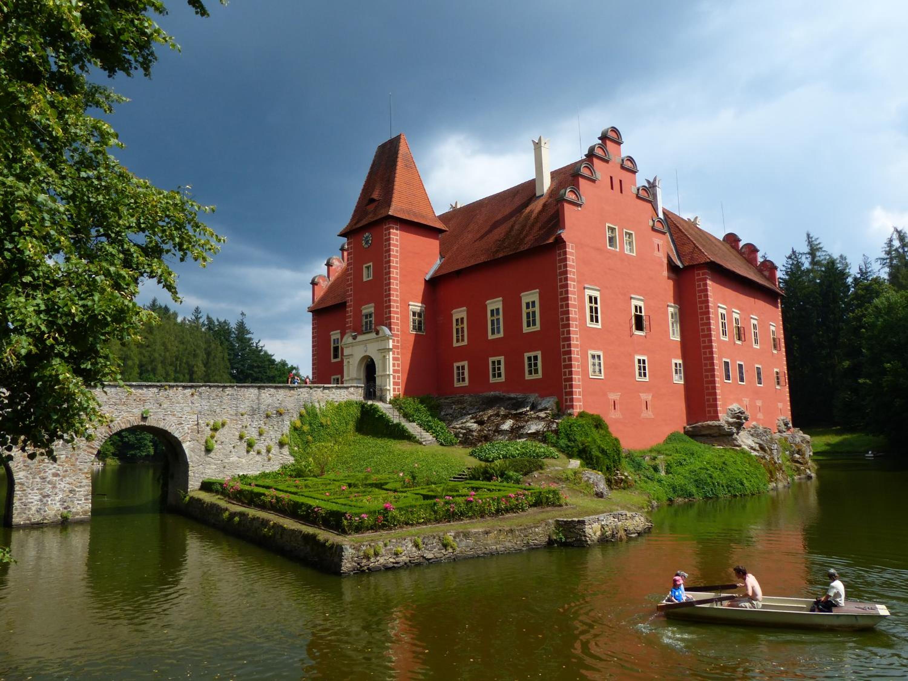Penzion a restaurace Zlatovláska u zámku Červená Lhota