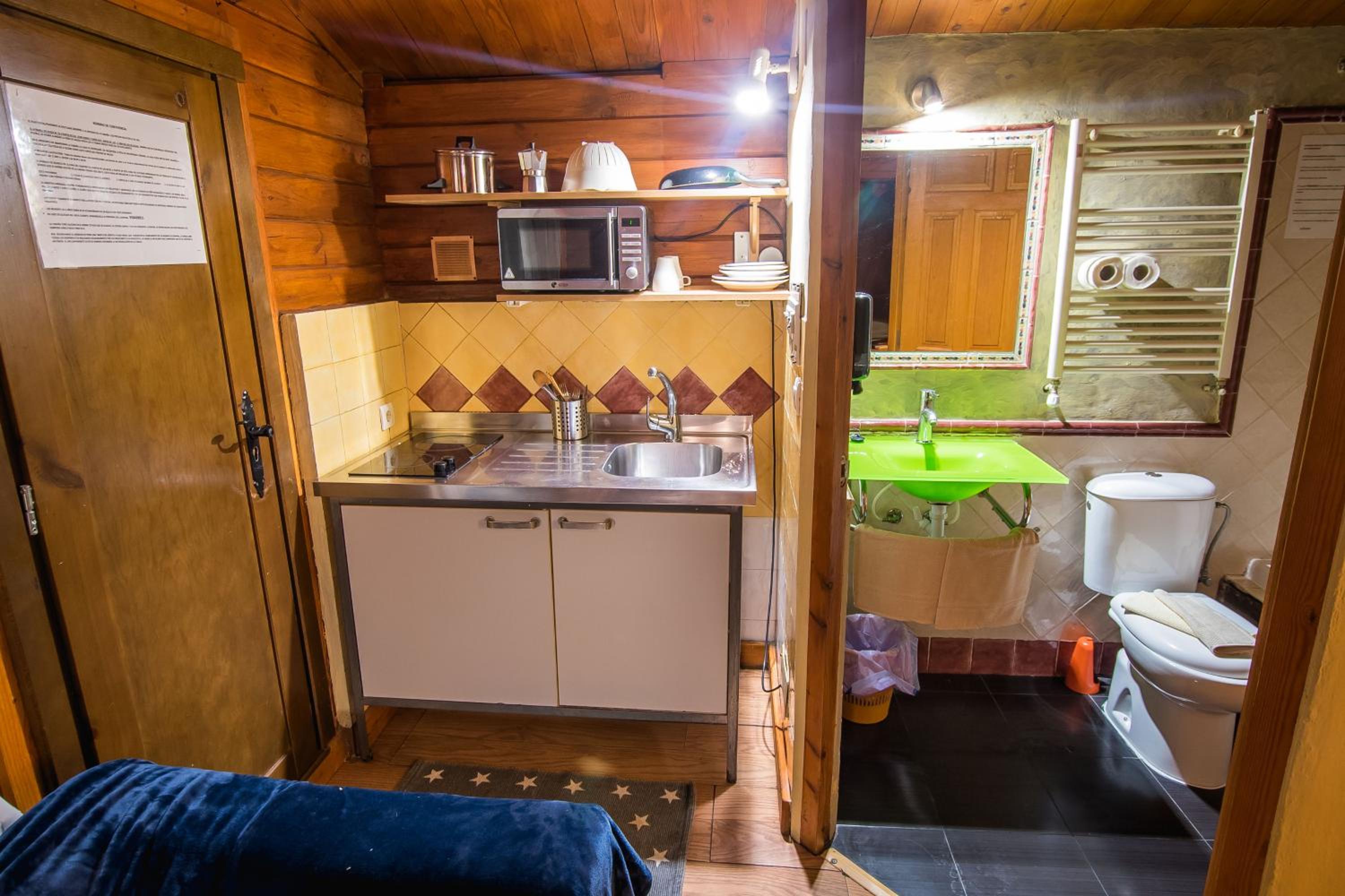 Fuente del Lobo Glamping & Bungalows - Adults Only