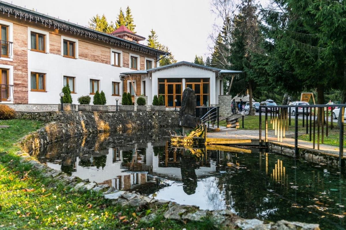 Horsky Hotel Mnich en Bobrovec — hotel building