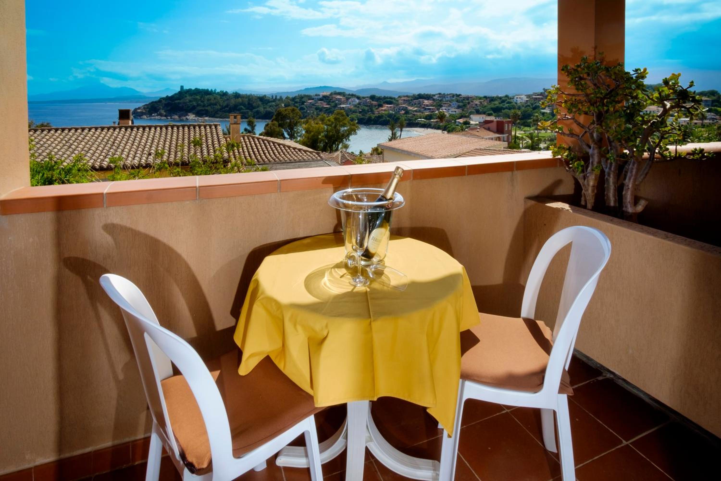 balcony