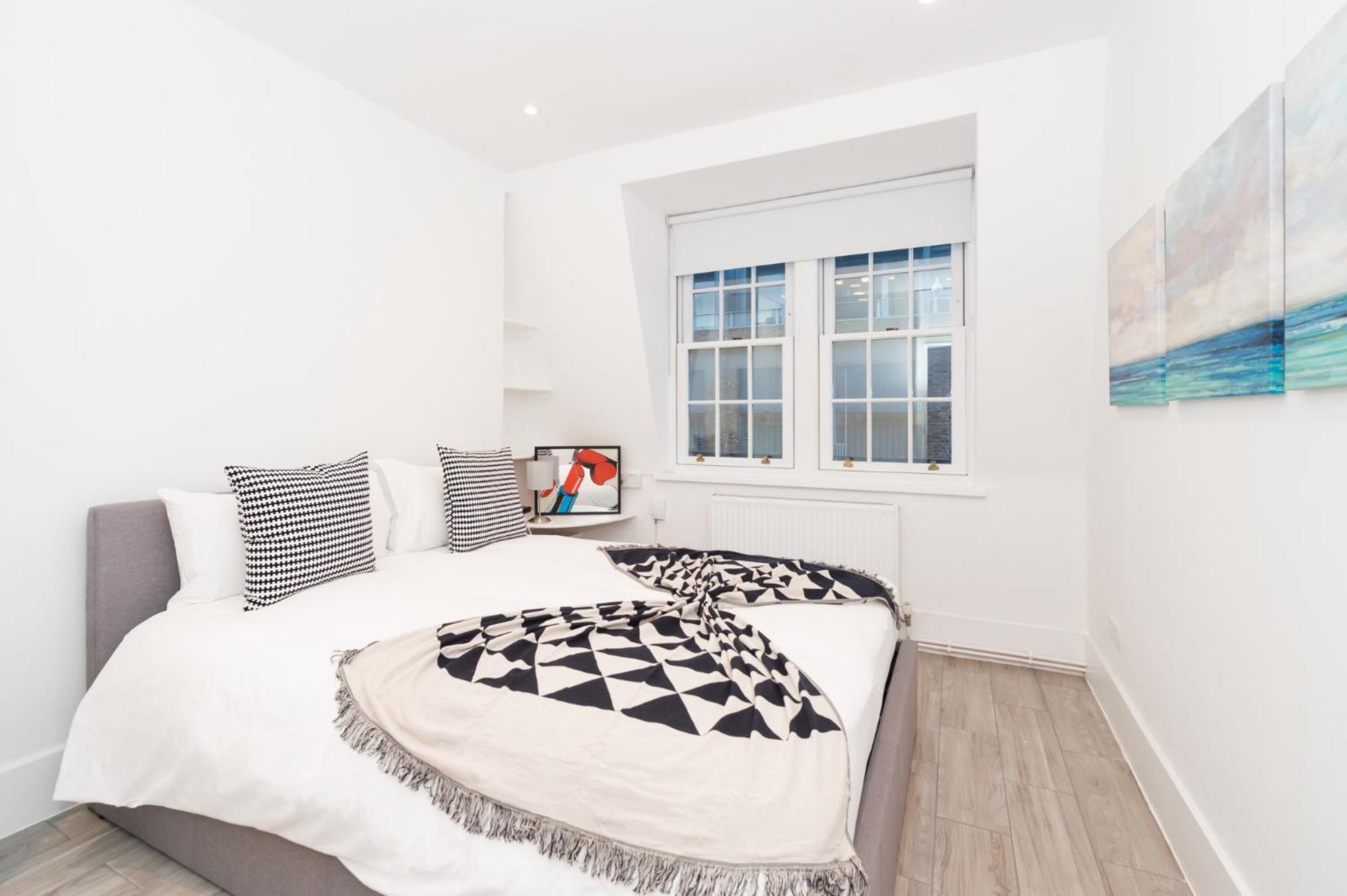 New 2 Bed Apartment in Covent Garden