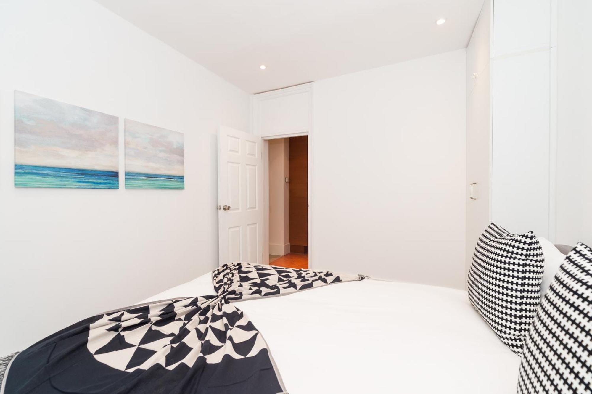 New 2 Bed Apartment in Covent Garden