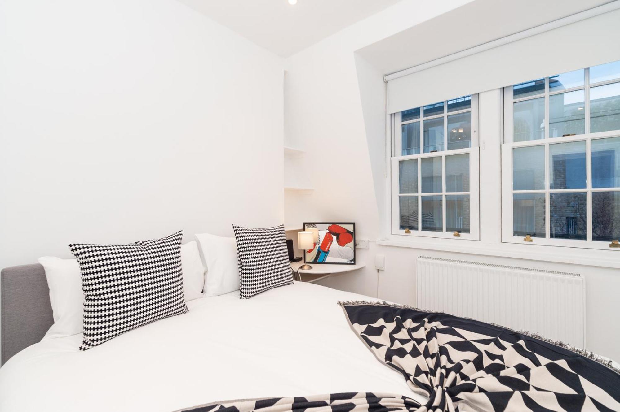 New 2 Bed Apartment in Covent Garden
