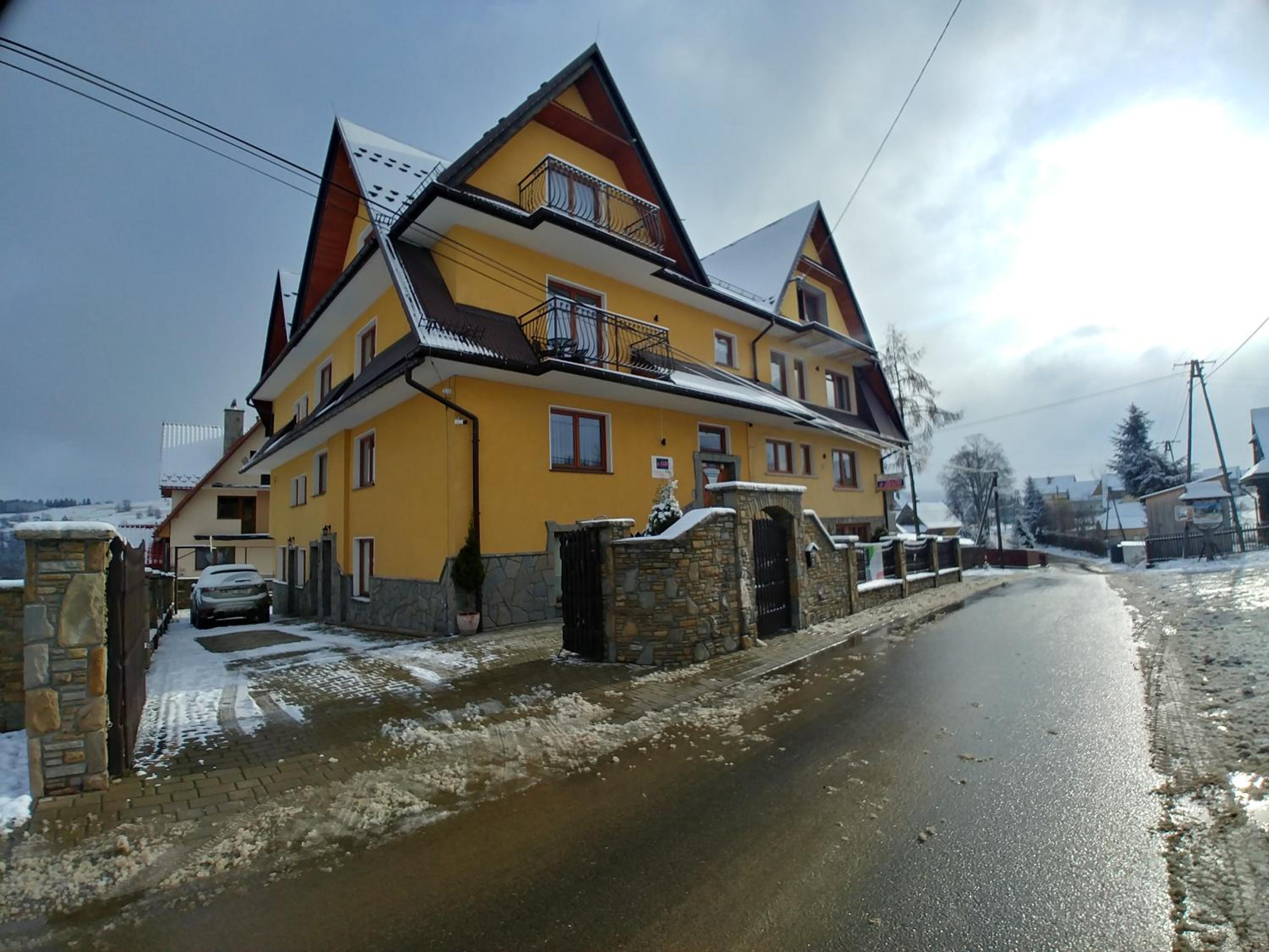 Photo 12