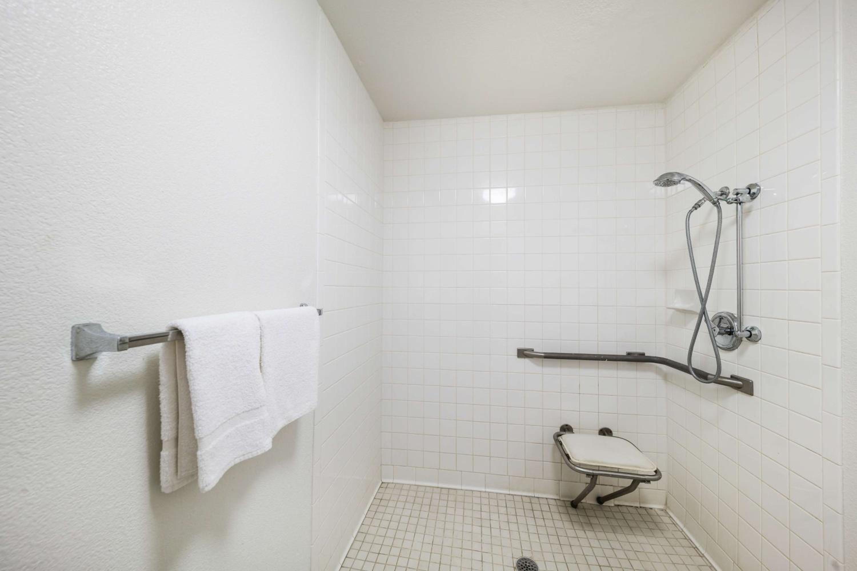 Motel 6-Greenville, TX