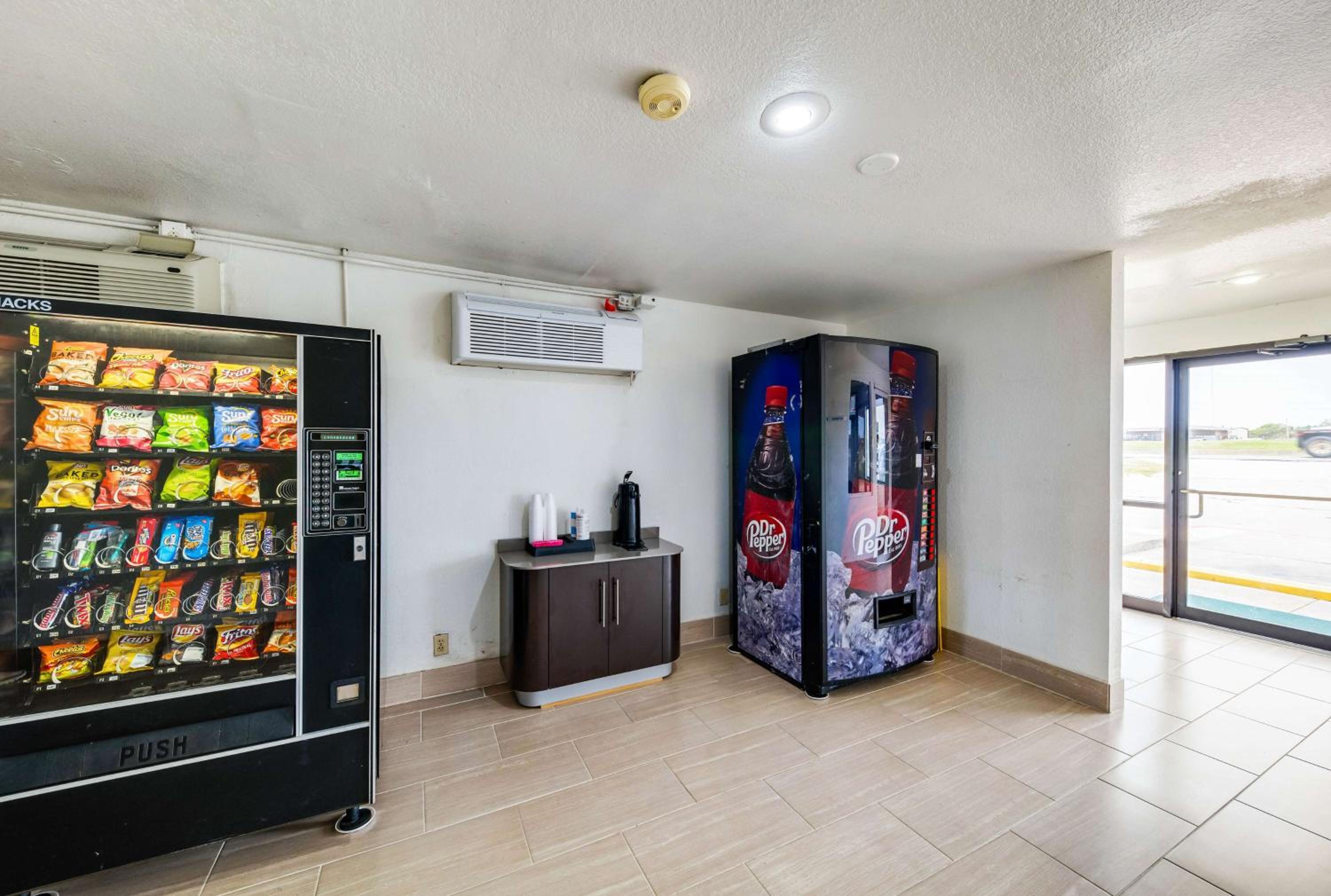Motel 6-Greenville, TX