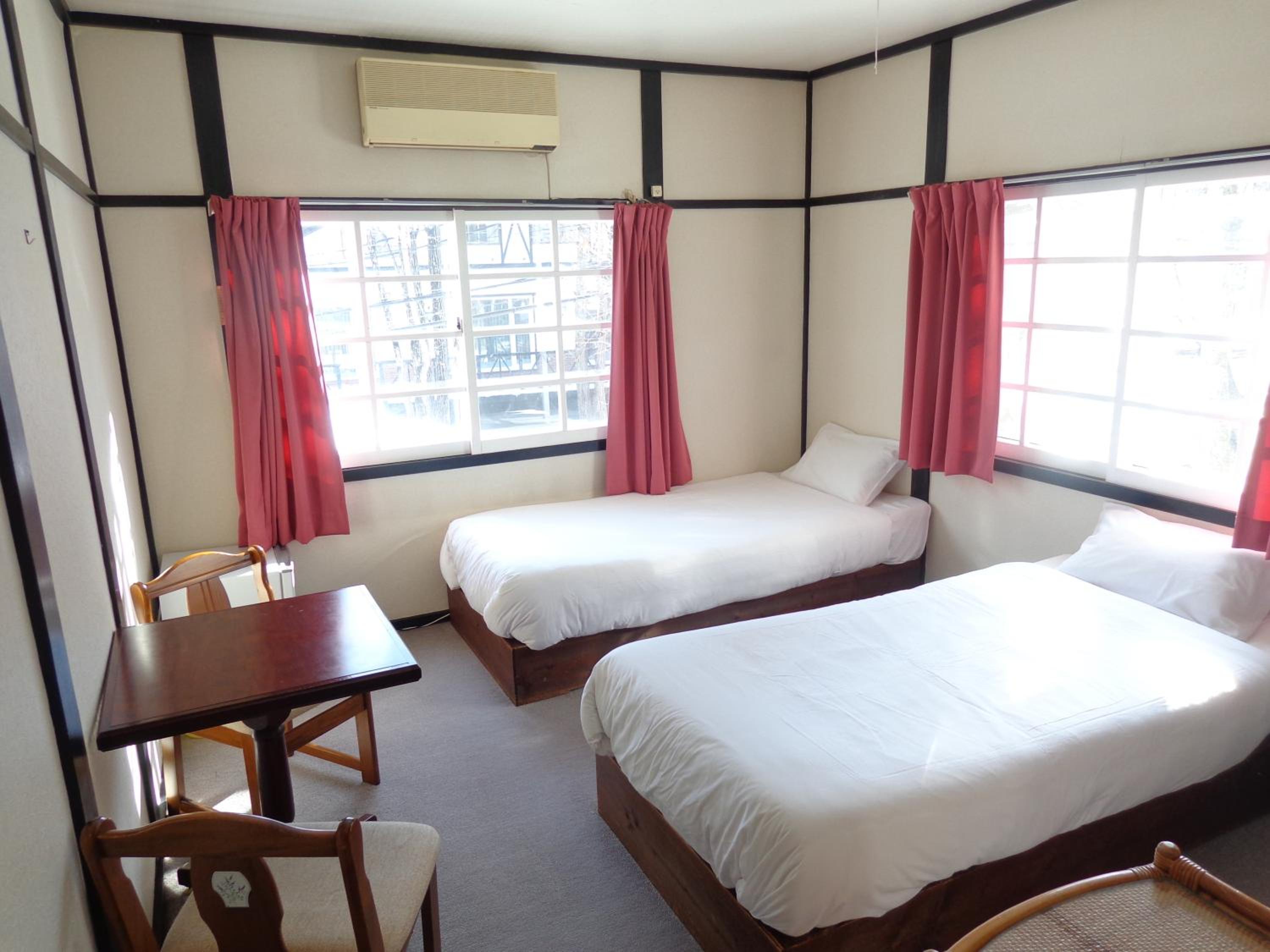 Hakuba Matata Lodge