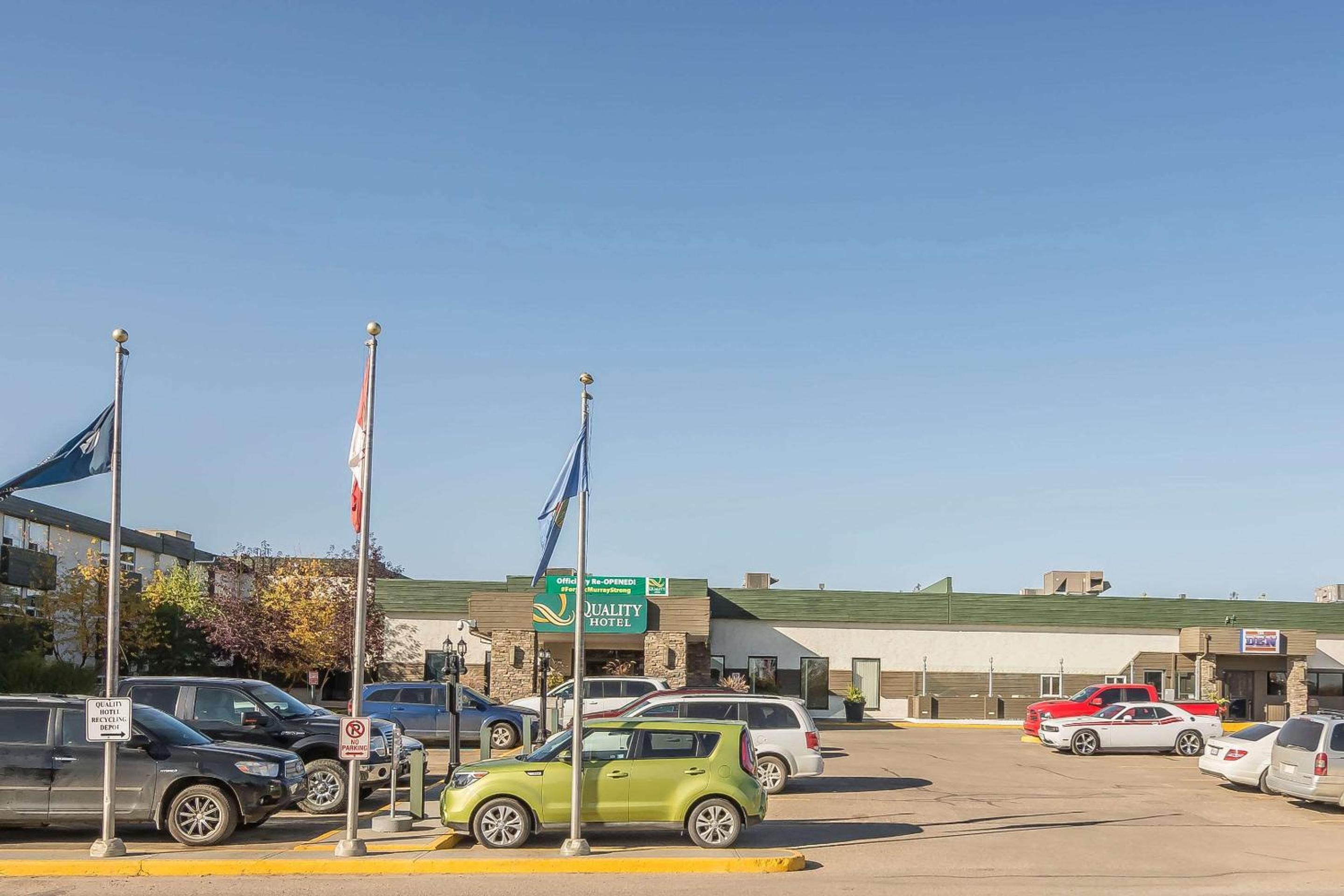 Fort Mcmurray Vacations - Quality Hotel  Conference Centre - Property Image 1