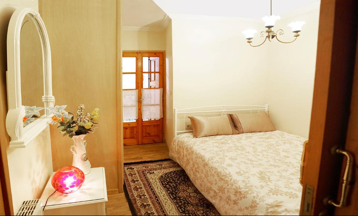 Melandrinos Apartment photo 4