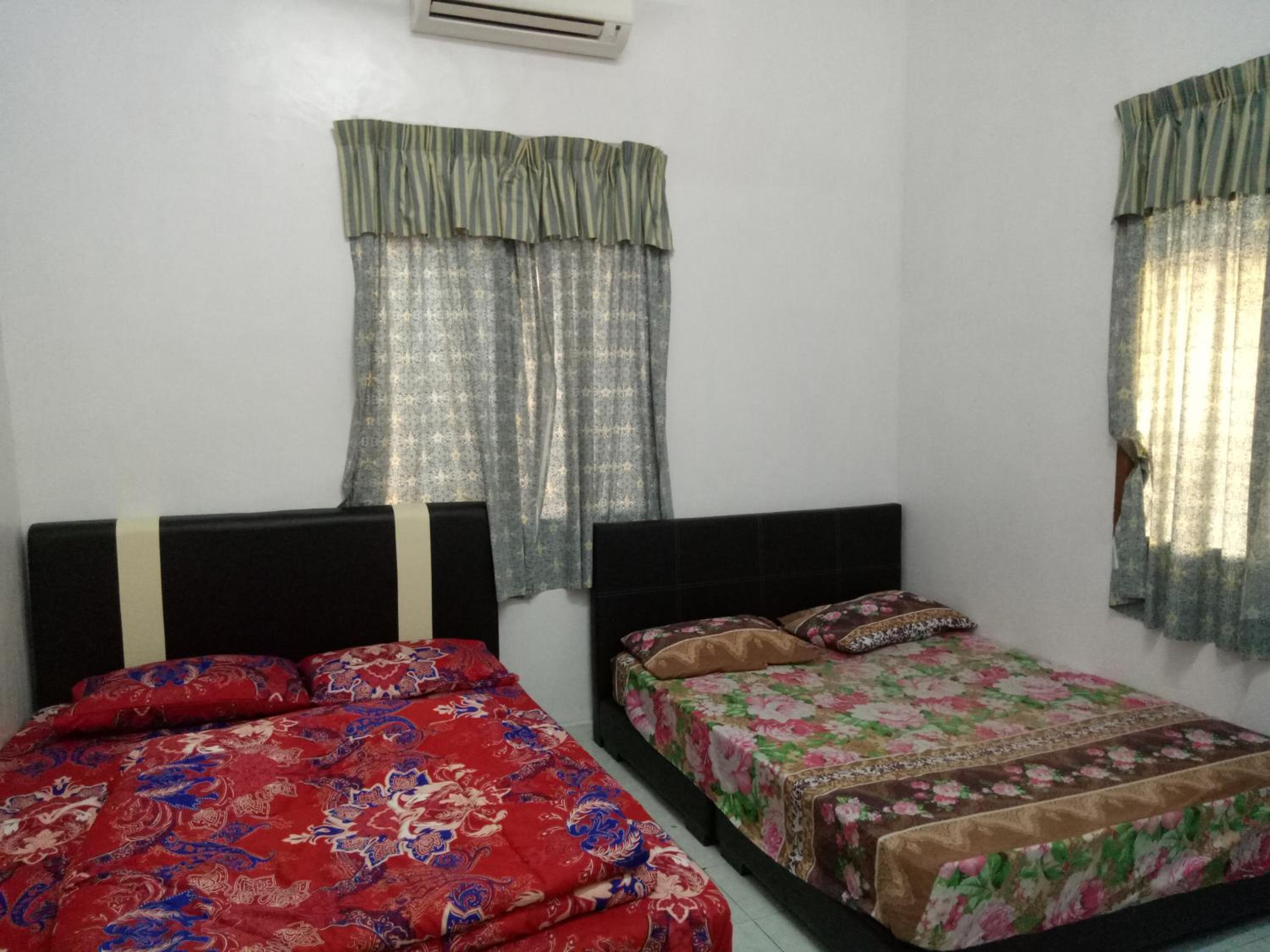Aiman Homestay photo 4