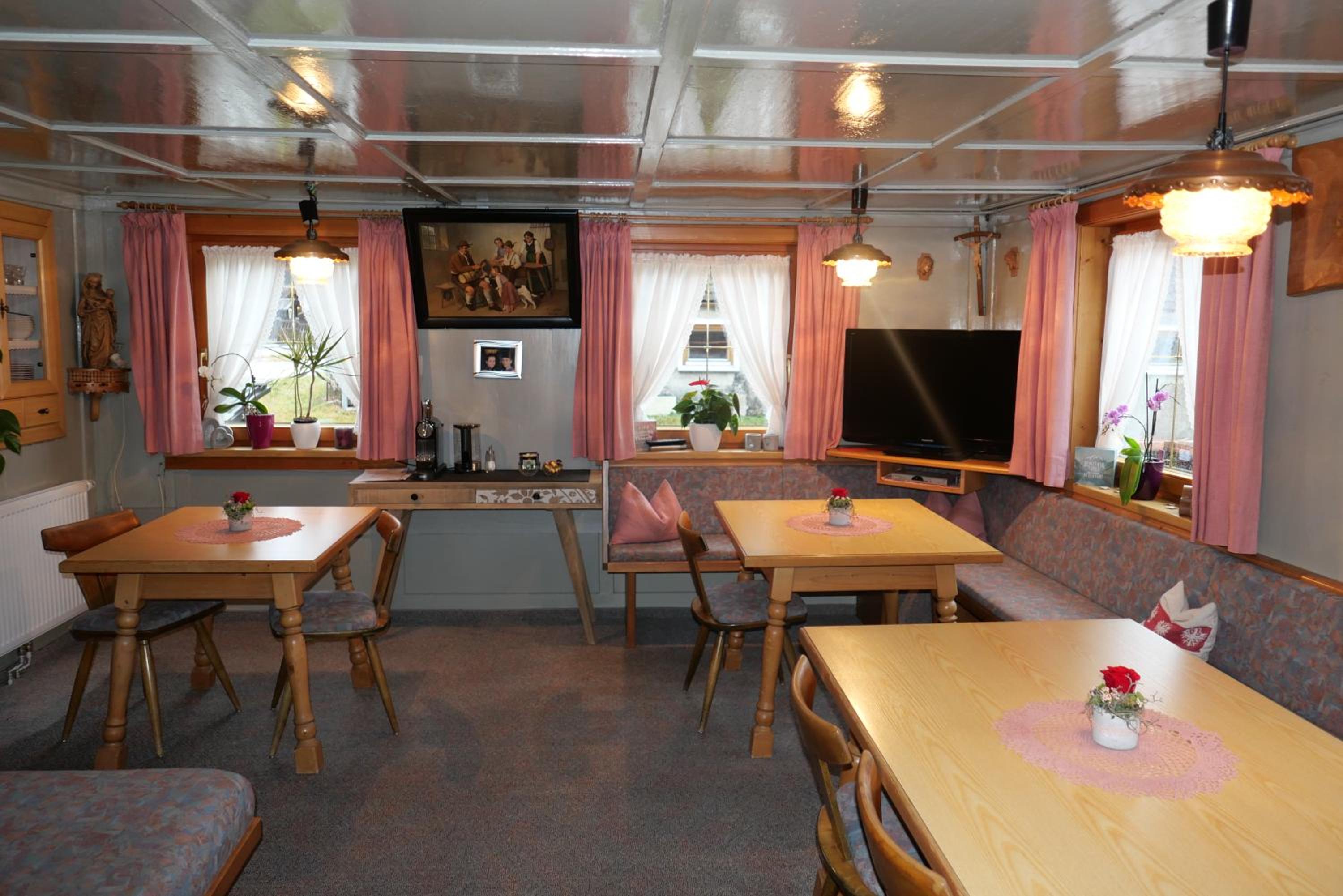 Chalet & Almhostel Alpenperle - Selbstversorger Unterkunft