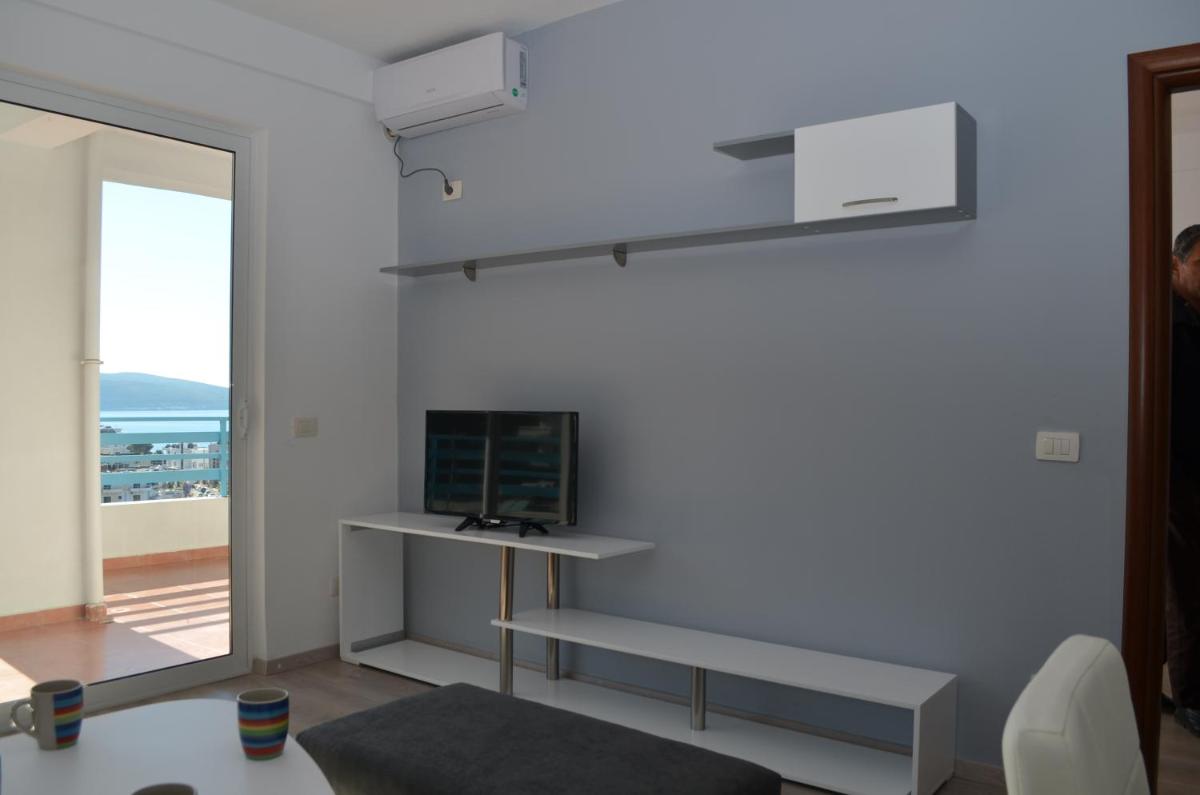 Celin Apartment