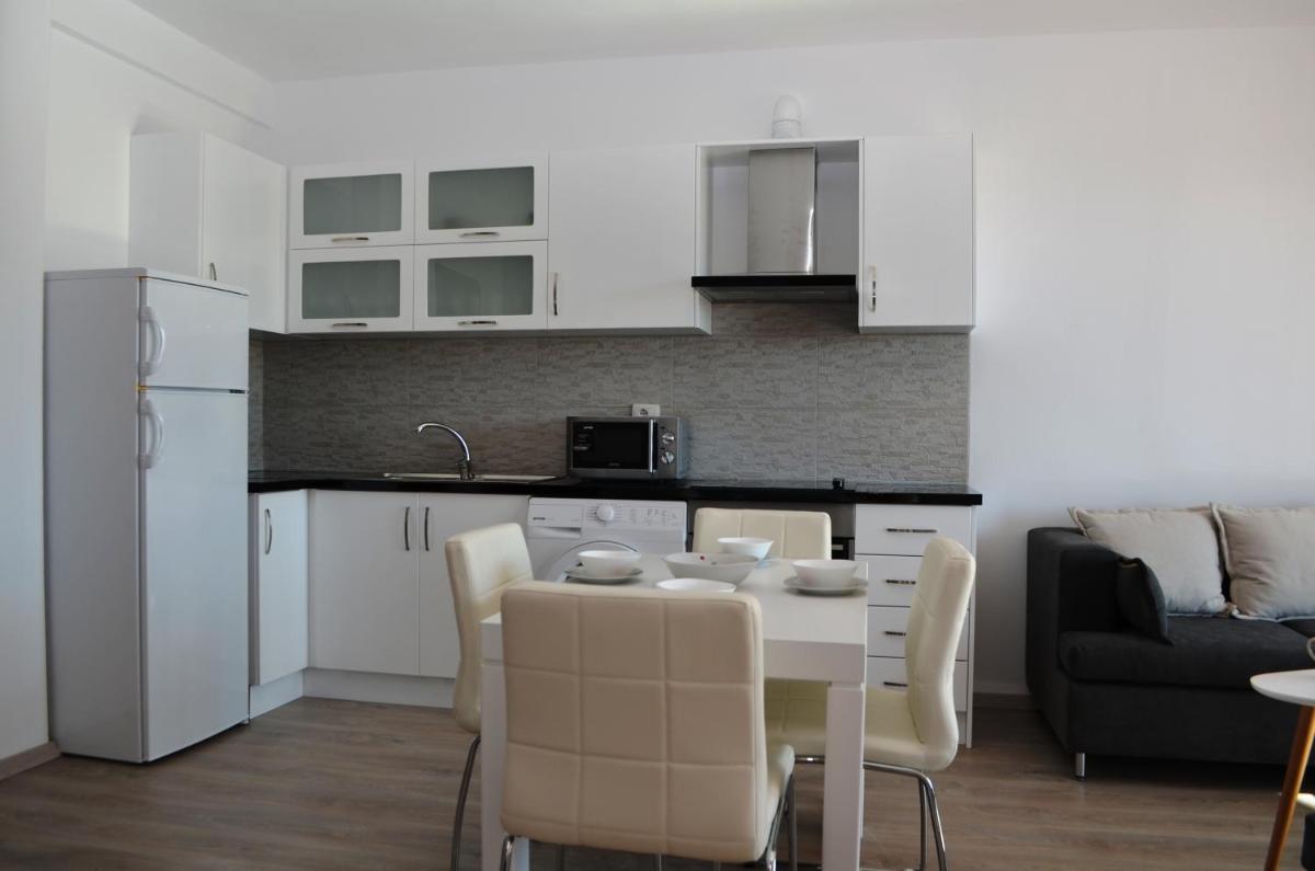 Celin Apartment