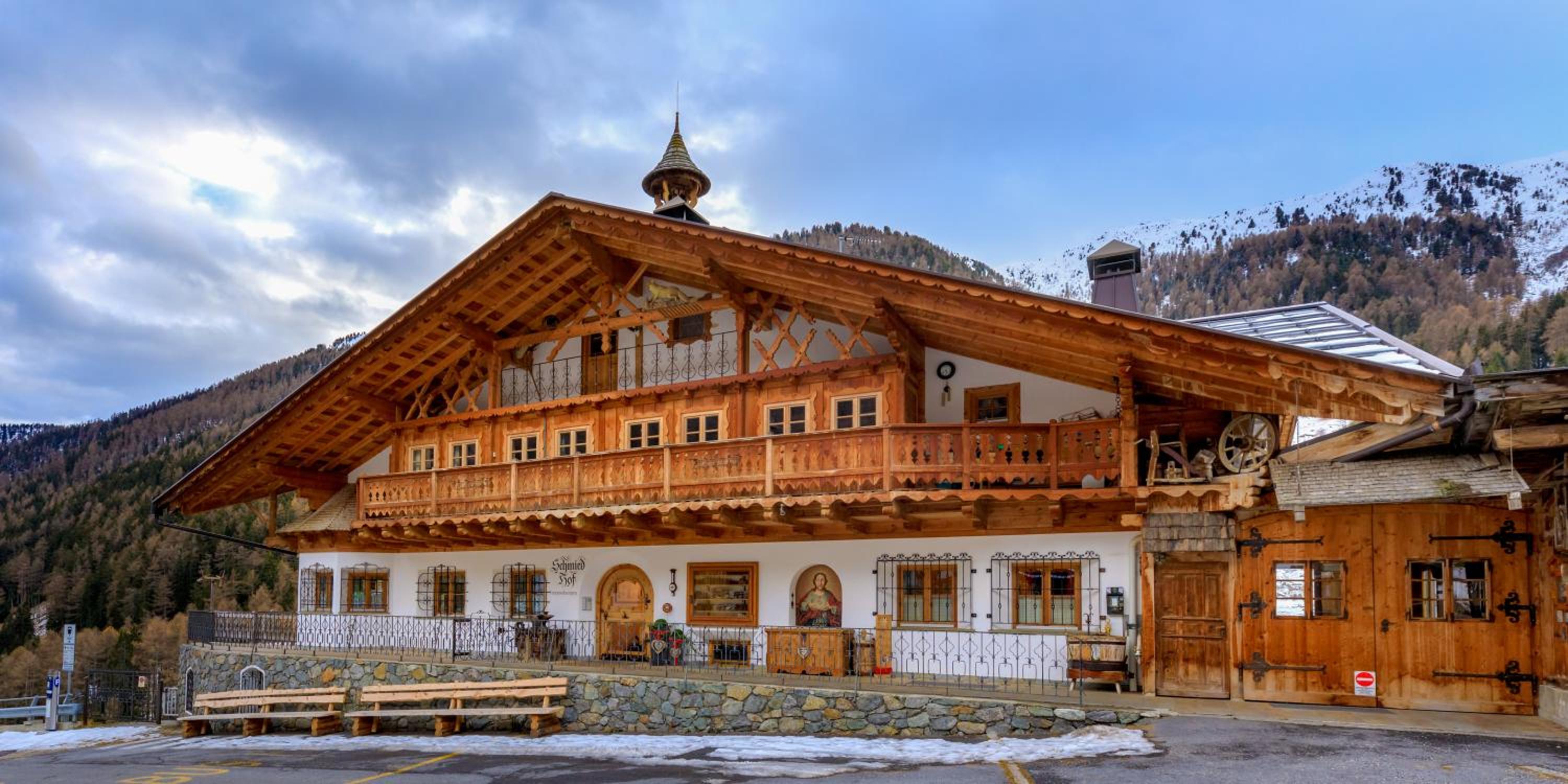 Schmiedhof view 3