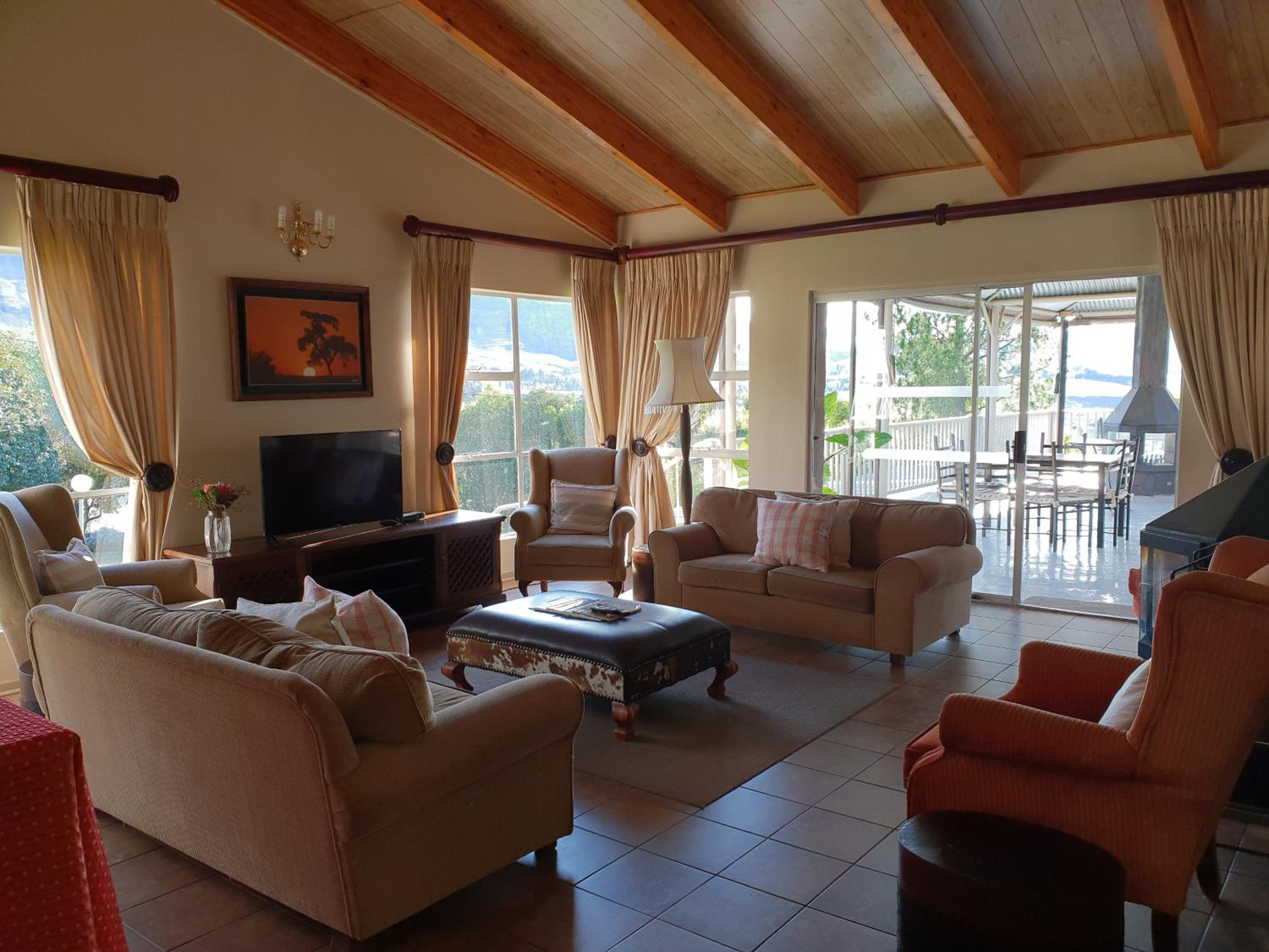 Ash River Lodge