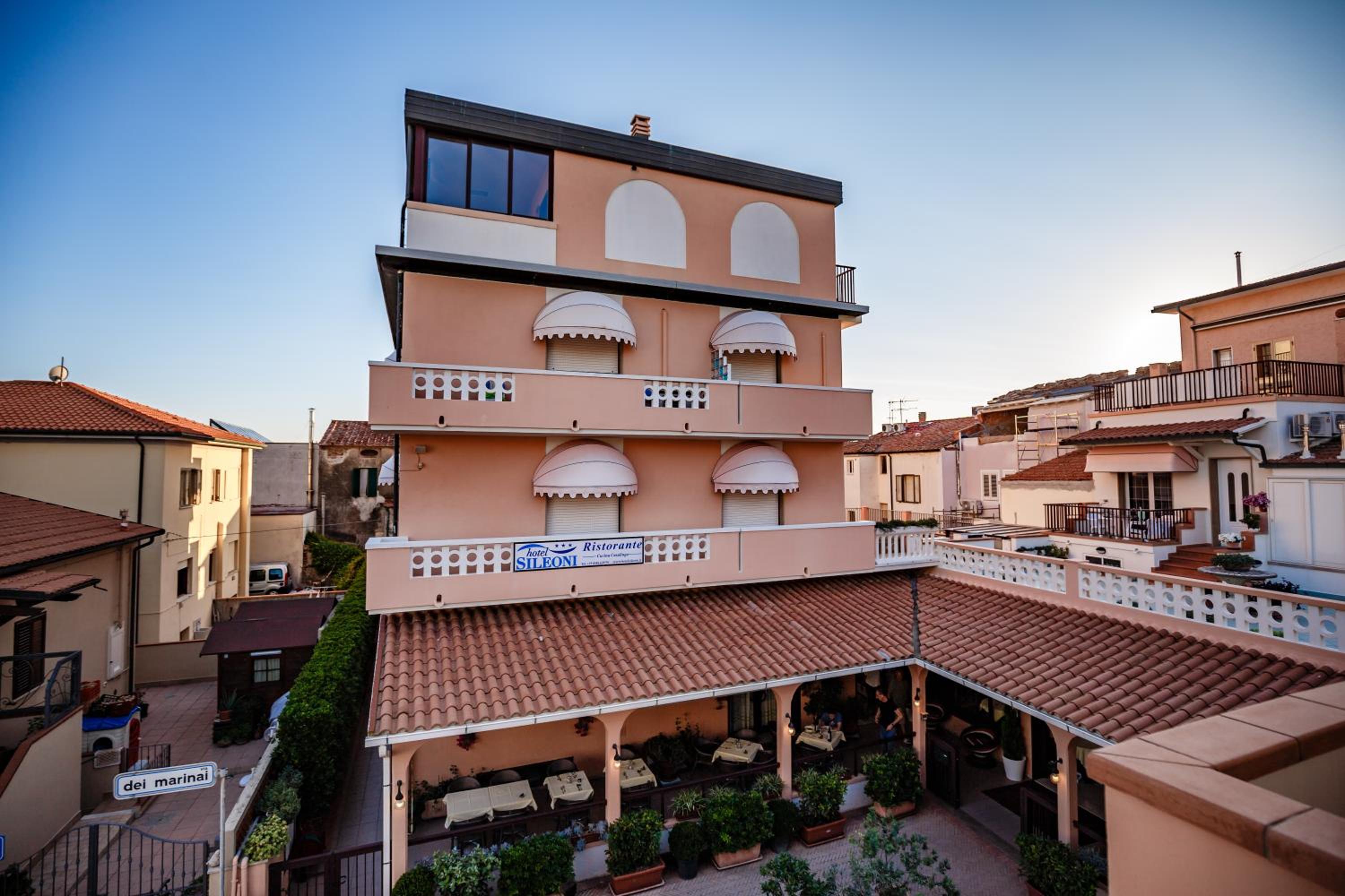 Hotel Sileoni photo 2