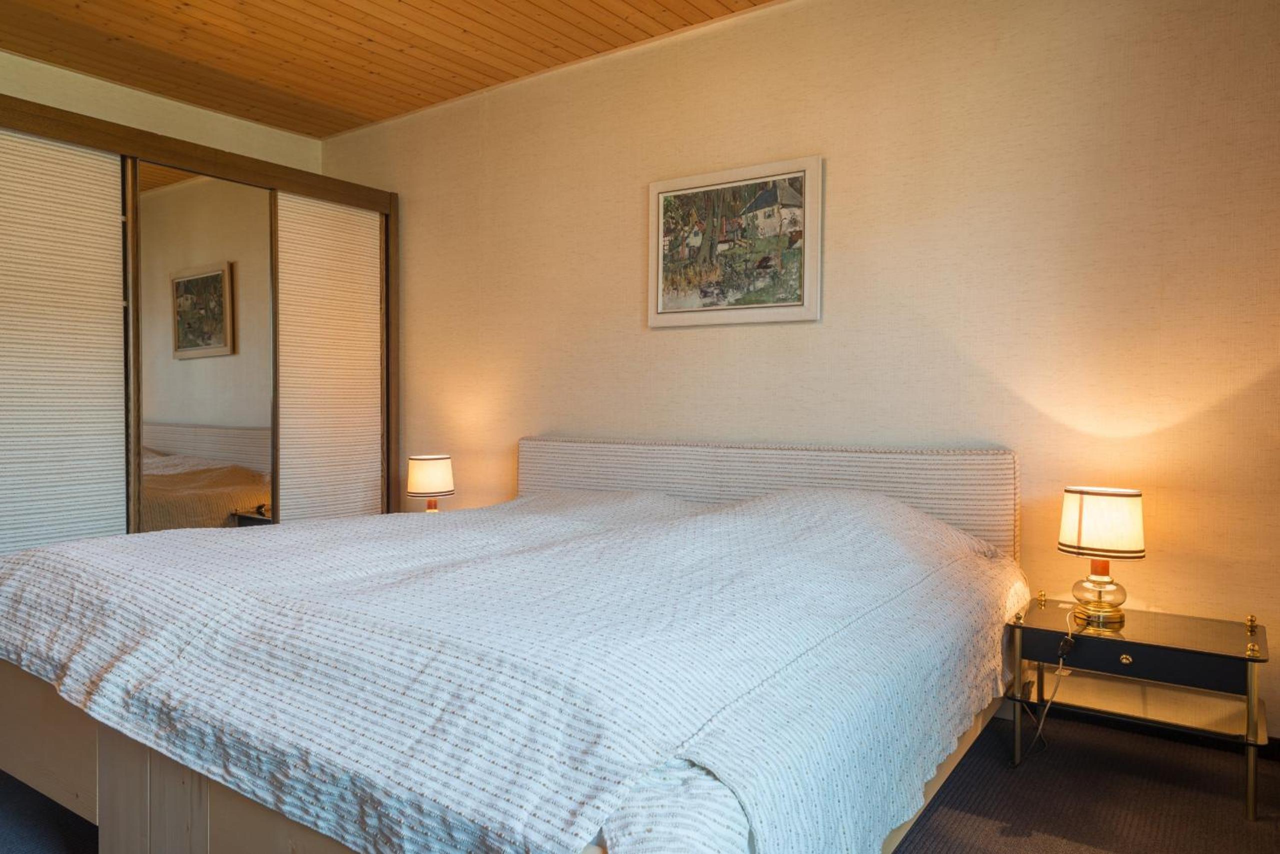 LAAX Homes - Val Signina 8-18