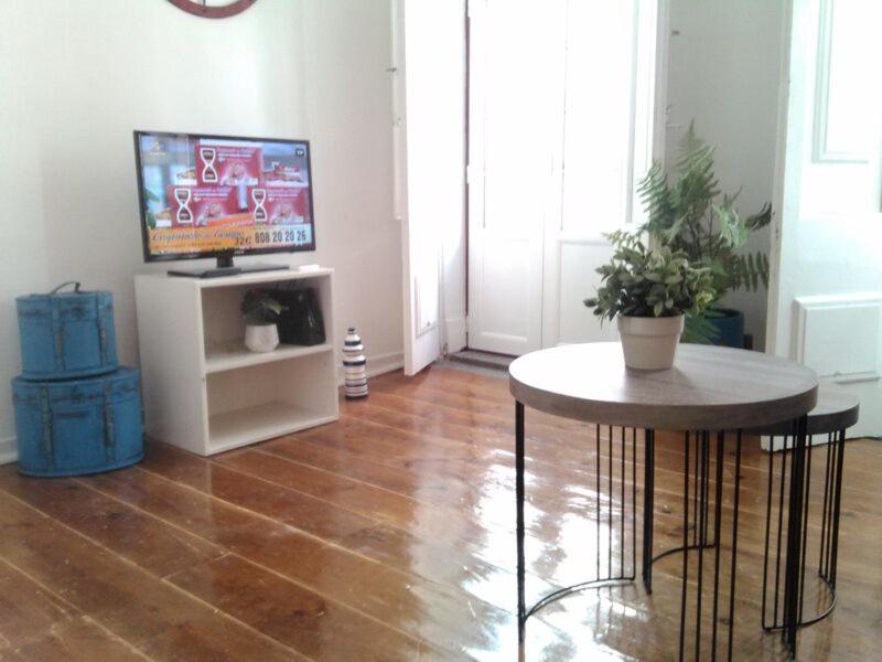 Inglesinhos 1 Apartamento Modesto