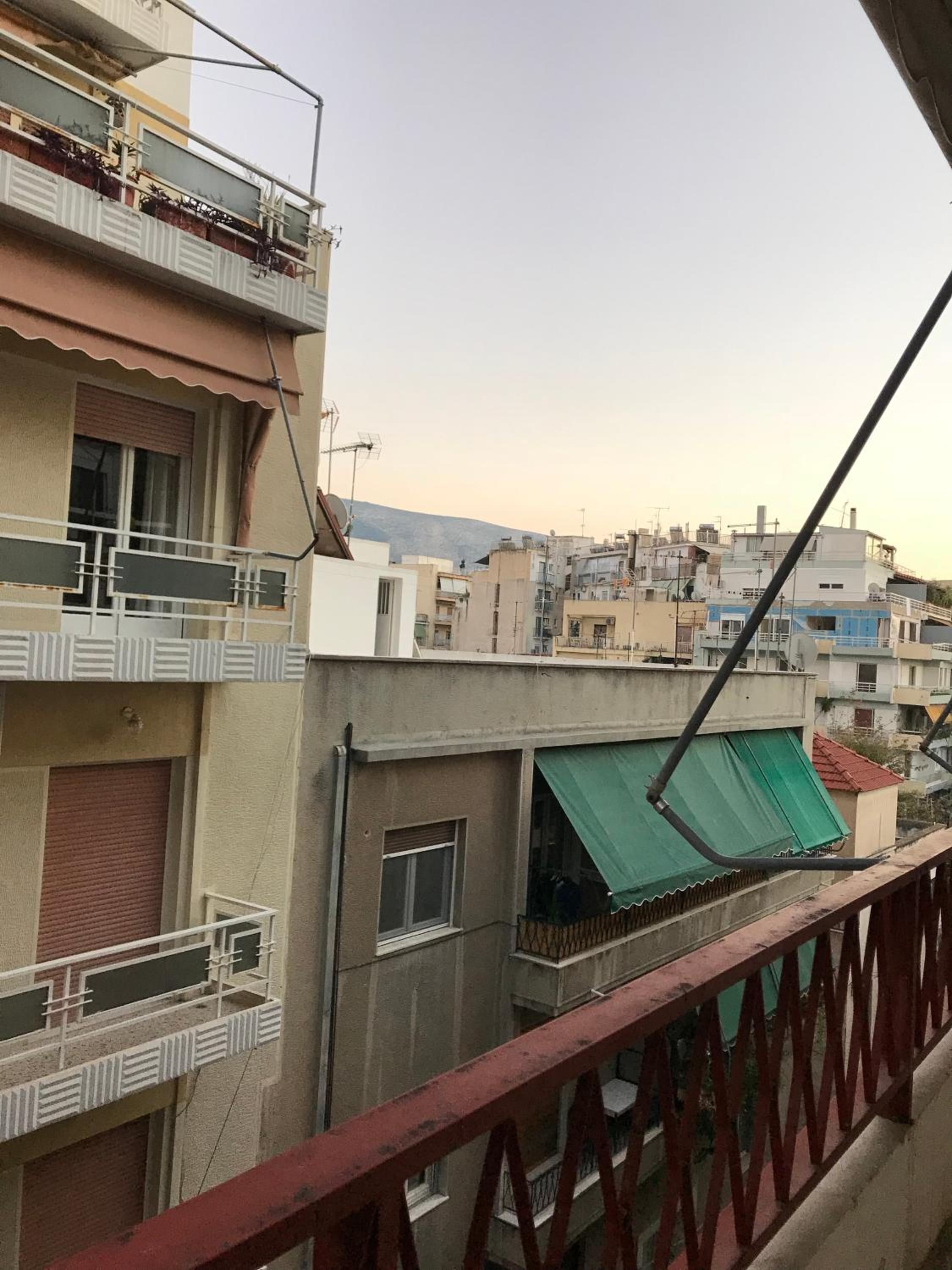 Luxury apartment close to city center, university and children's hospital