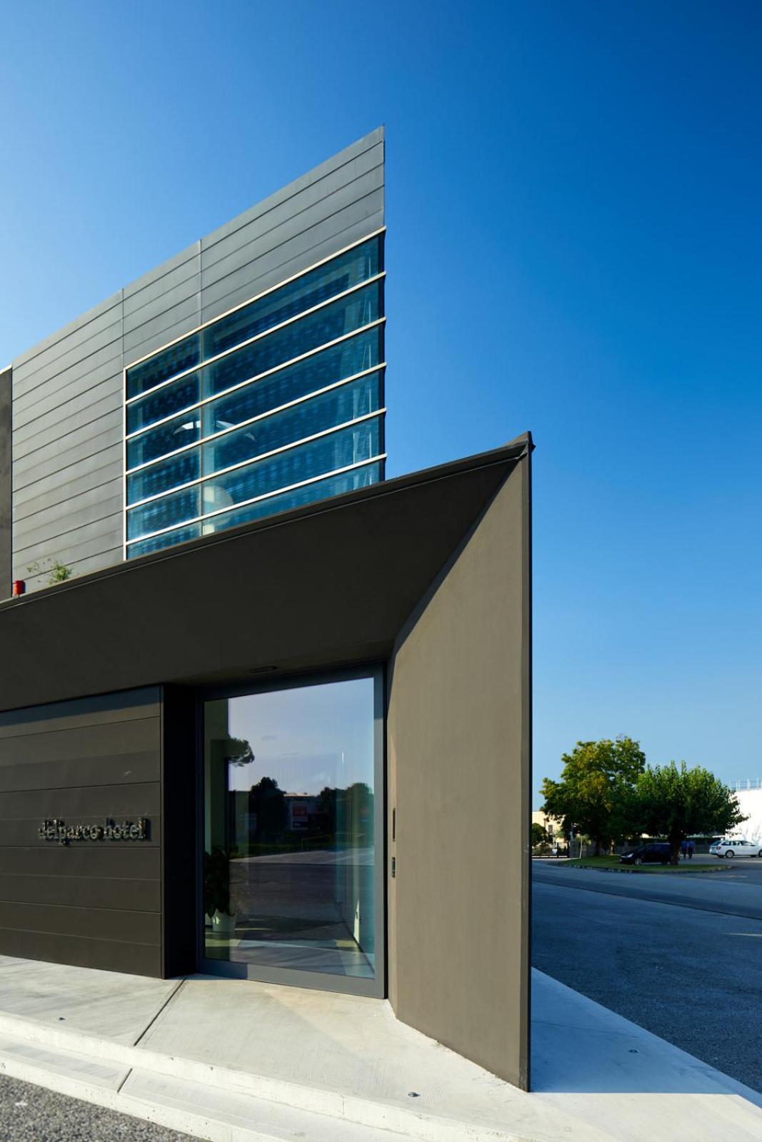 Delparco Hotel photo 4