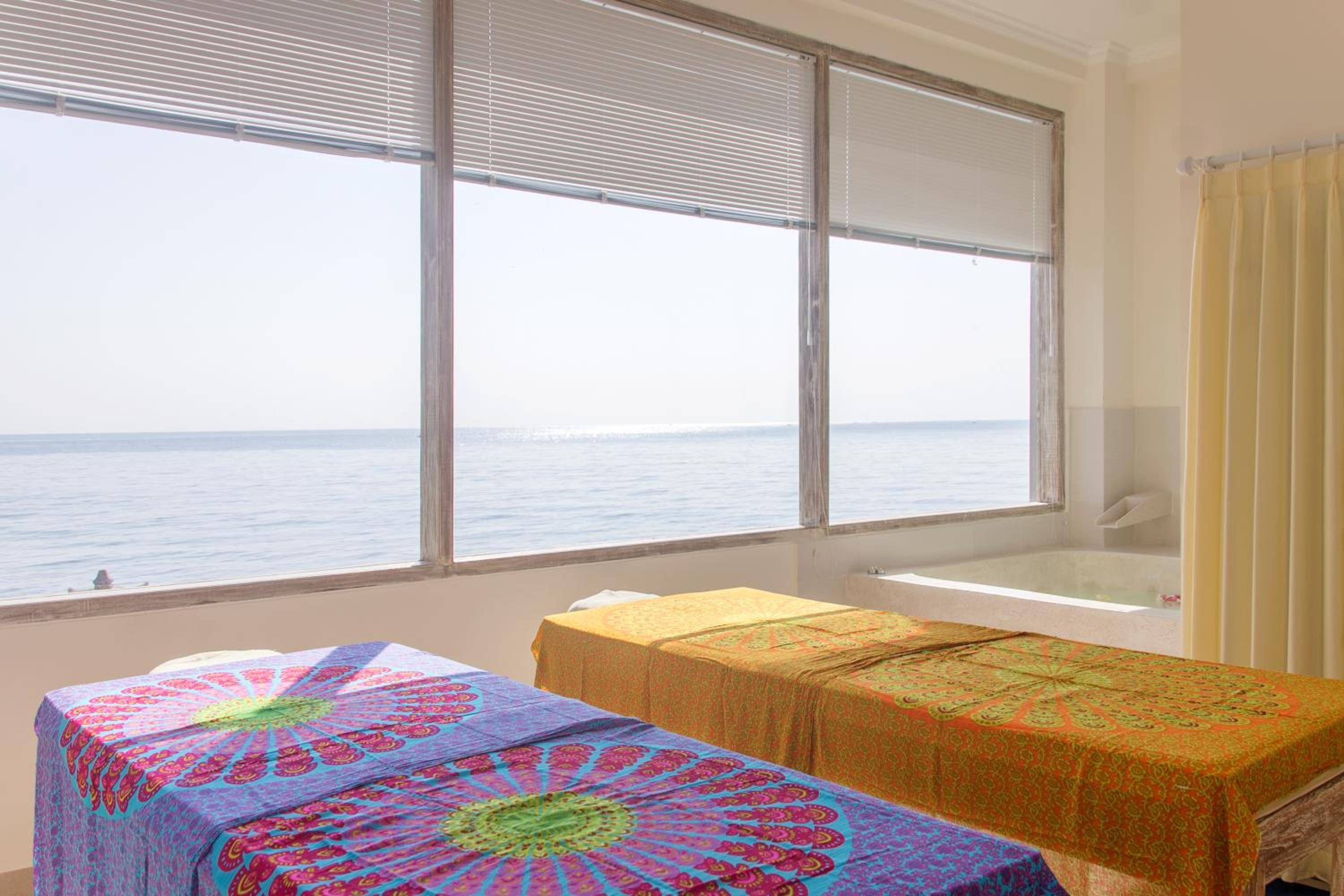 Bondalem Beach Club