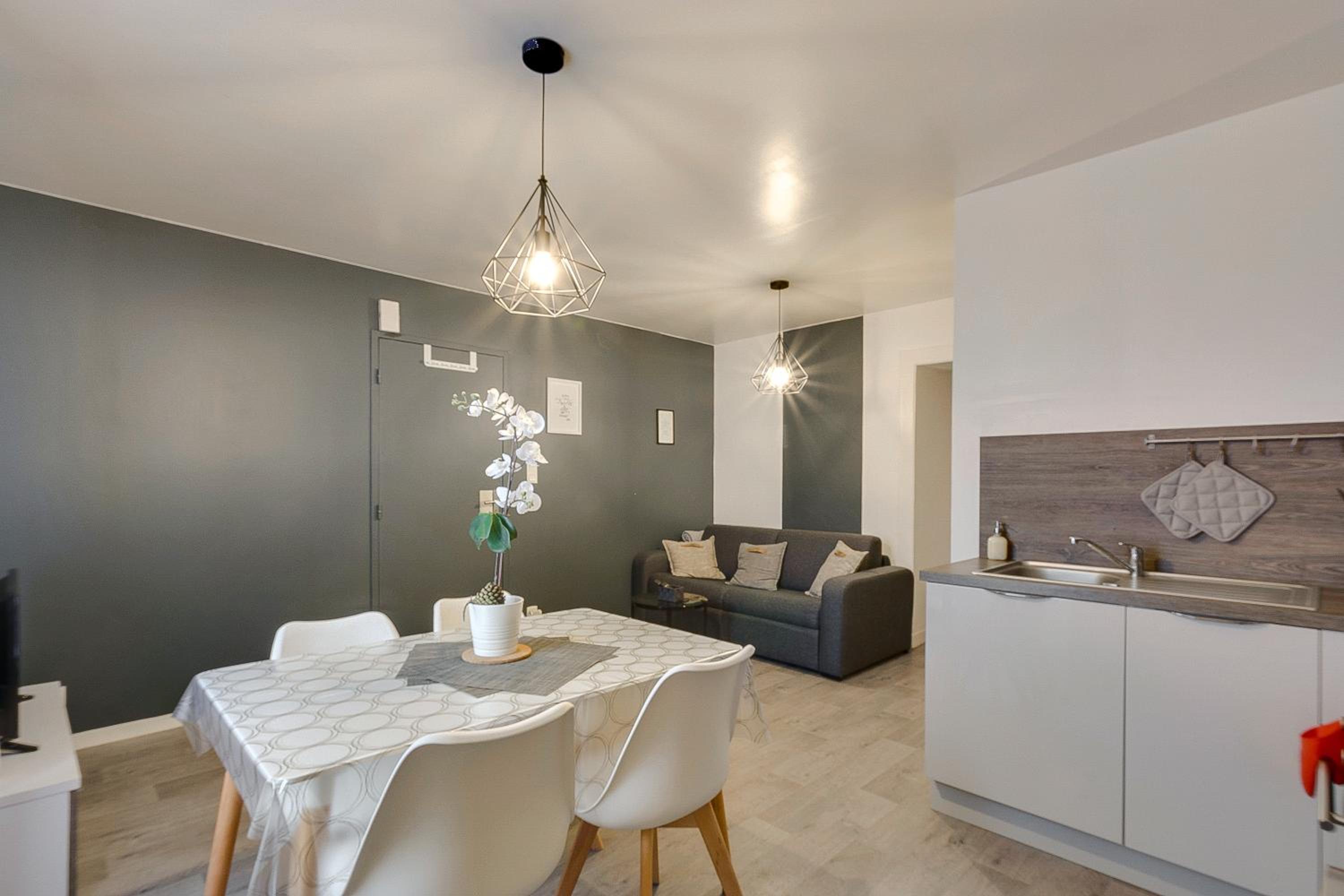 DelaLauret Apartment _ Redon Port-Chatelêt