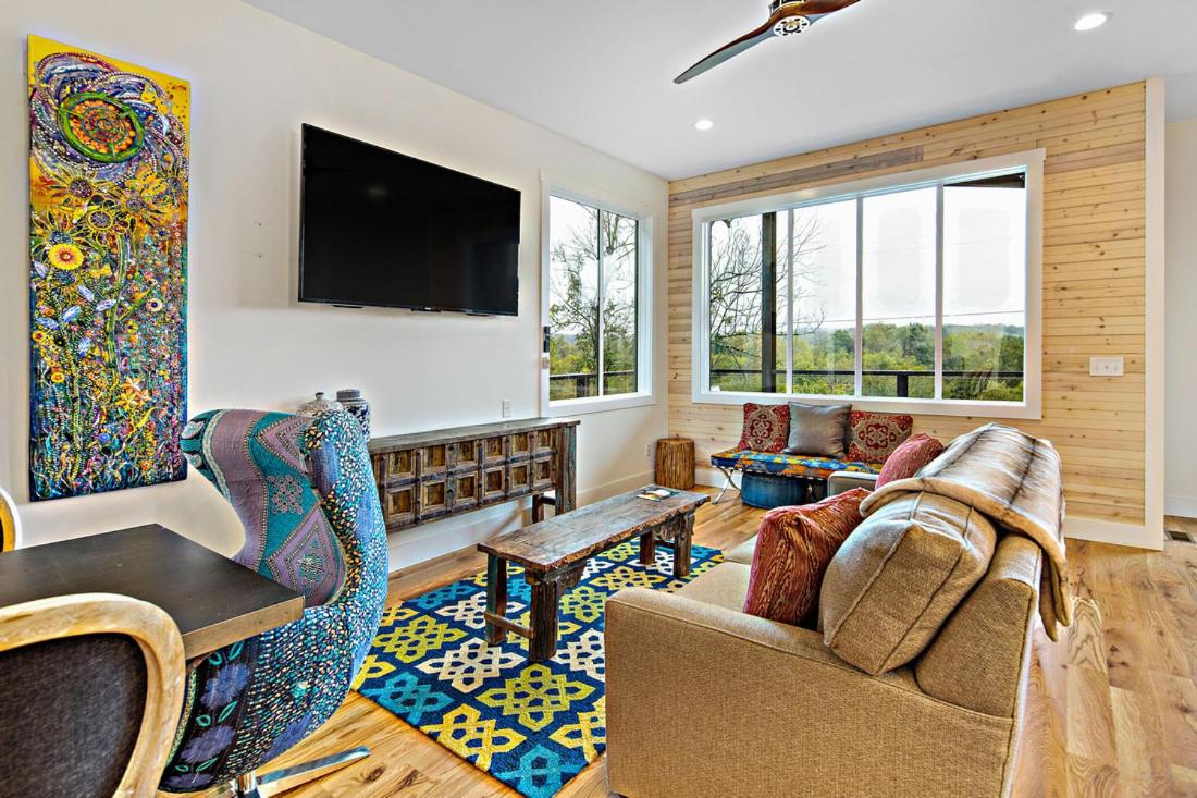 Upstream Penthouse view 4