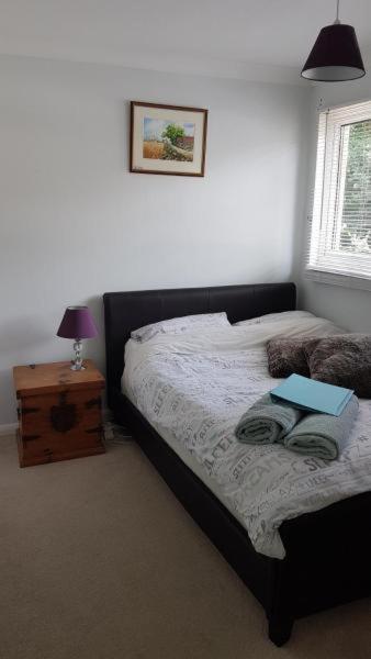 Bishops Stortford Vacations - Fully equipped Large 3 bedroom - Property Image 5