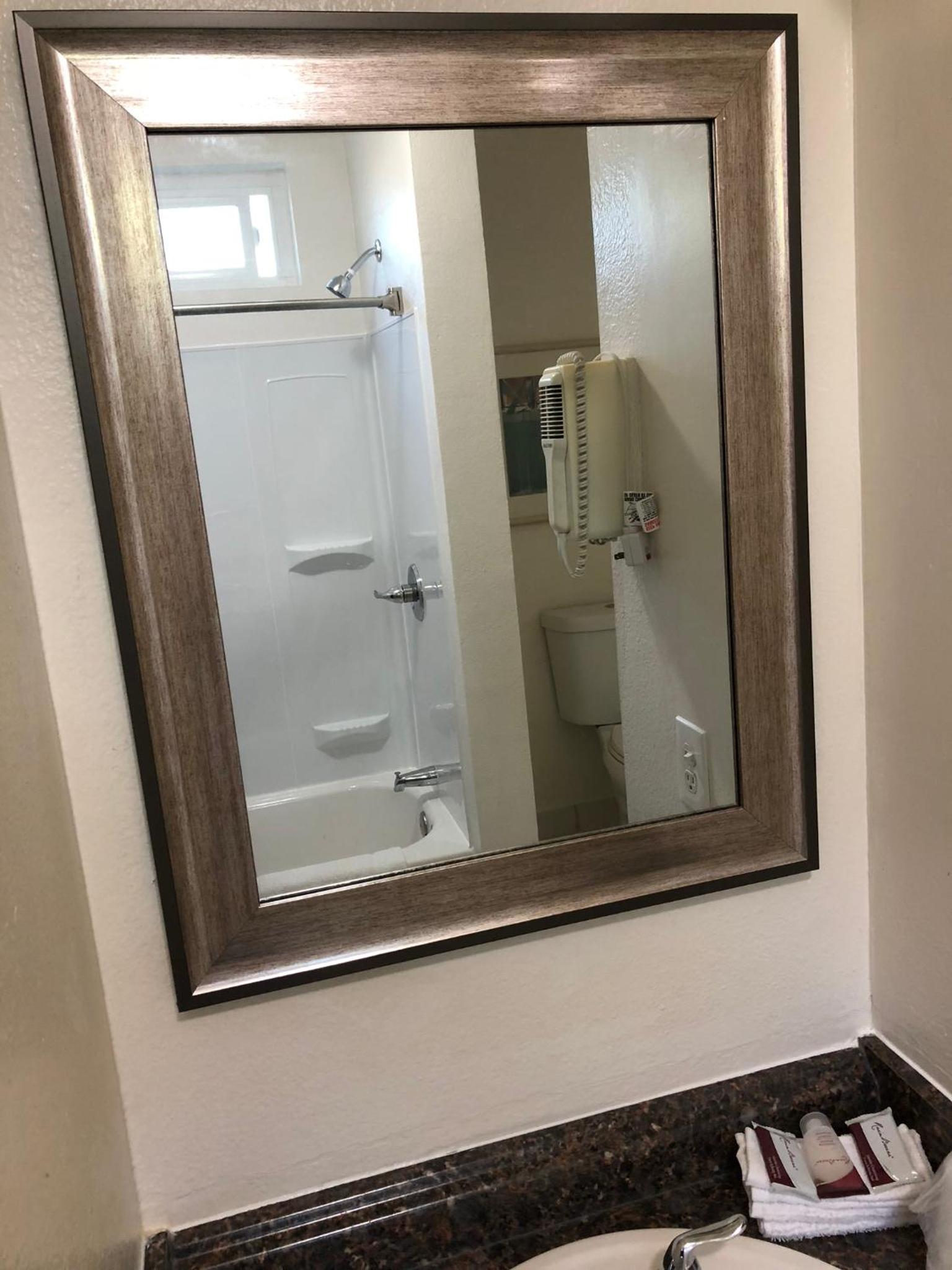 Rosemead Vacations - Valley Hotel - Property Image 4