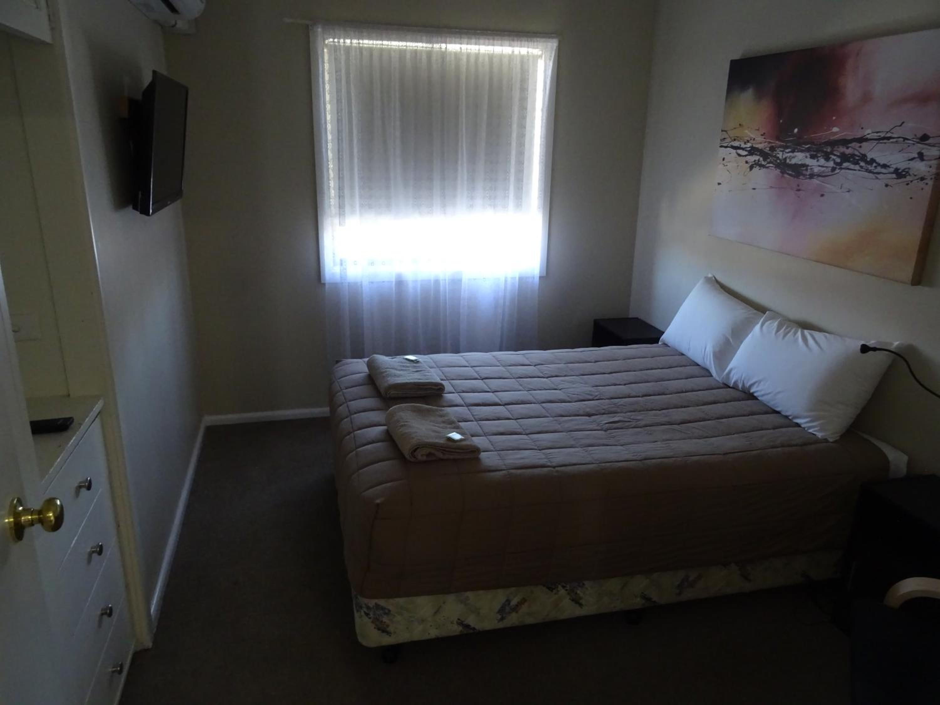Centrepoint Motel