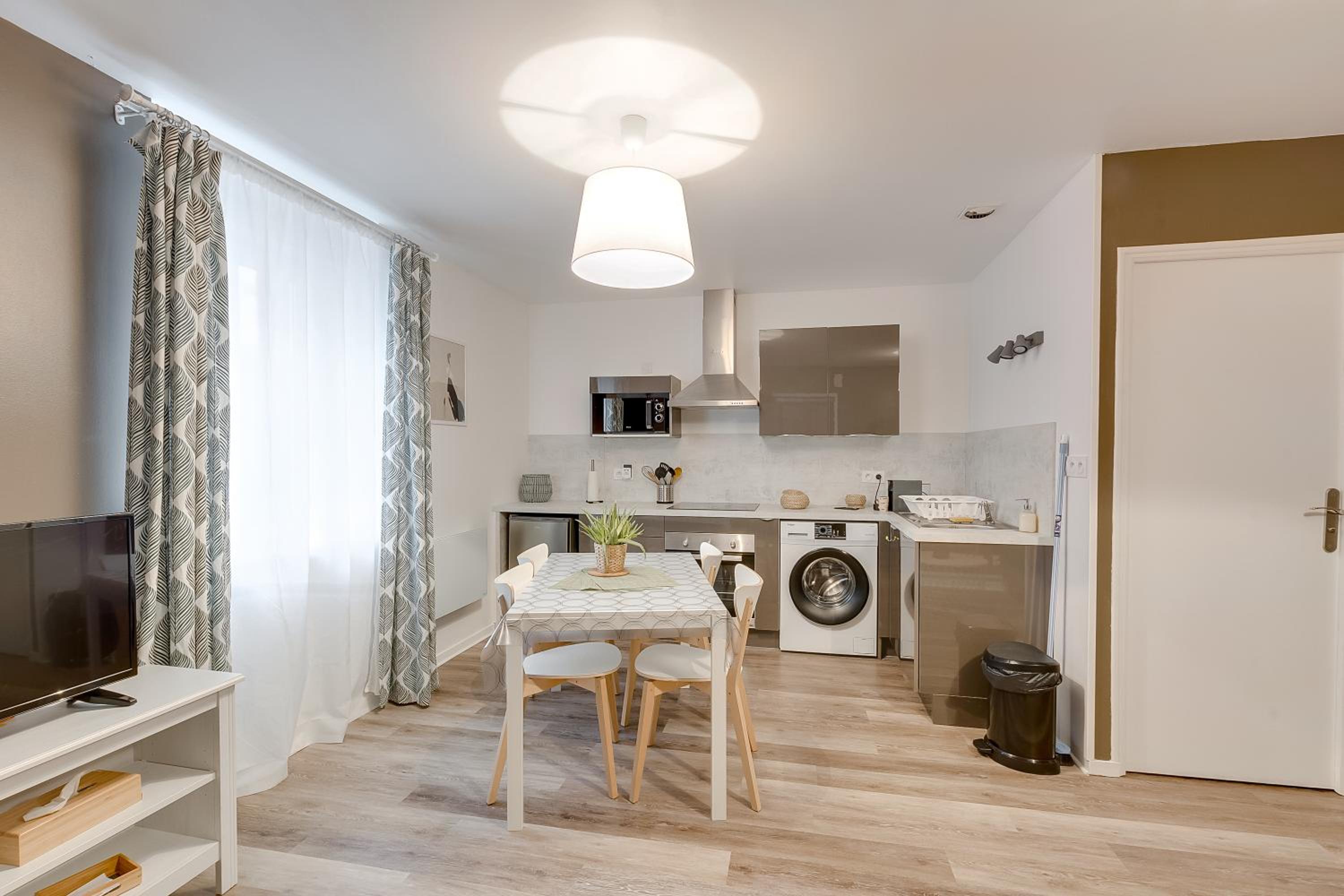 DelaLauret Apartment _ Redon Port-Chatelêt