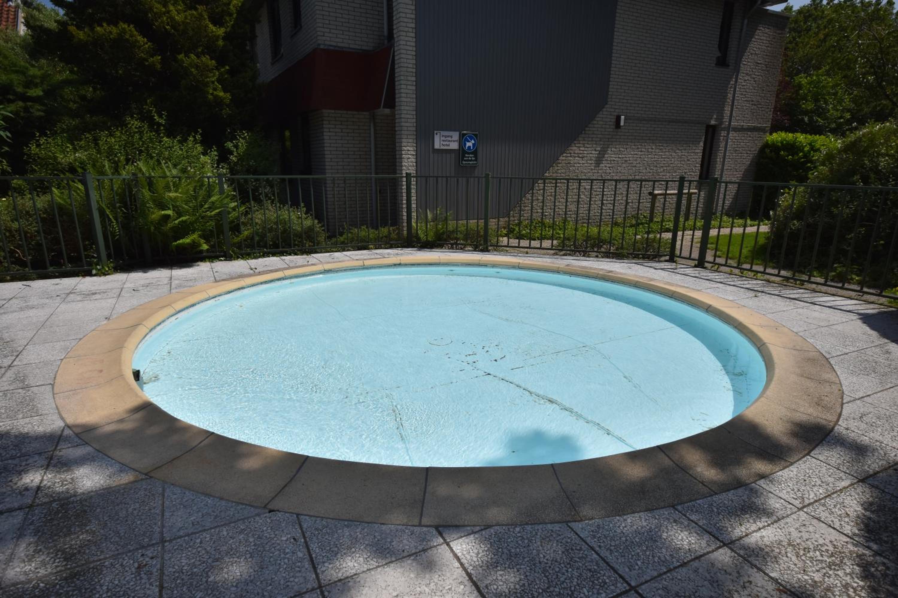Photo 44