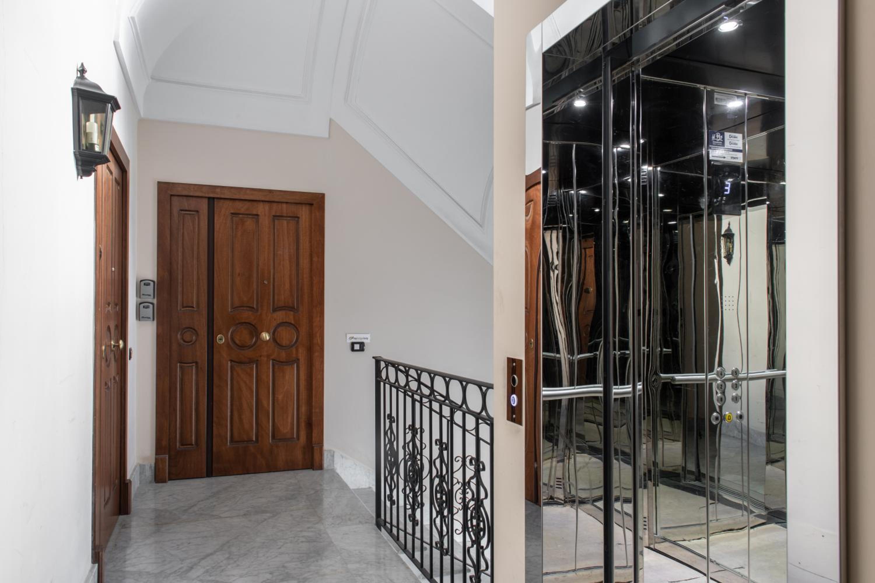 My Lodge Italy Centro Storico