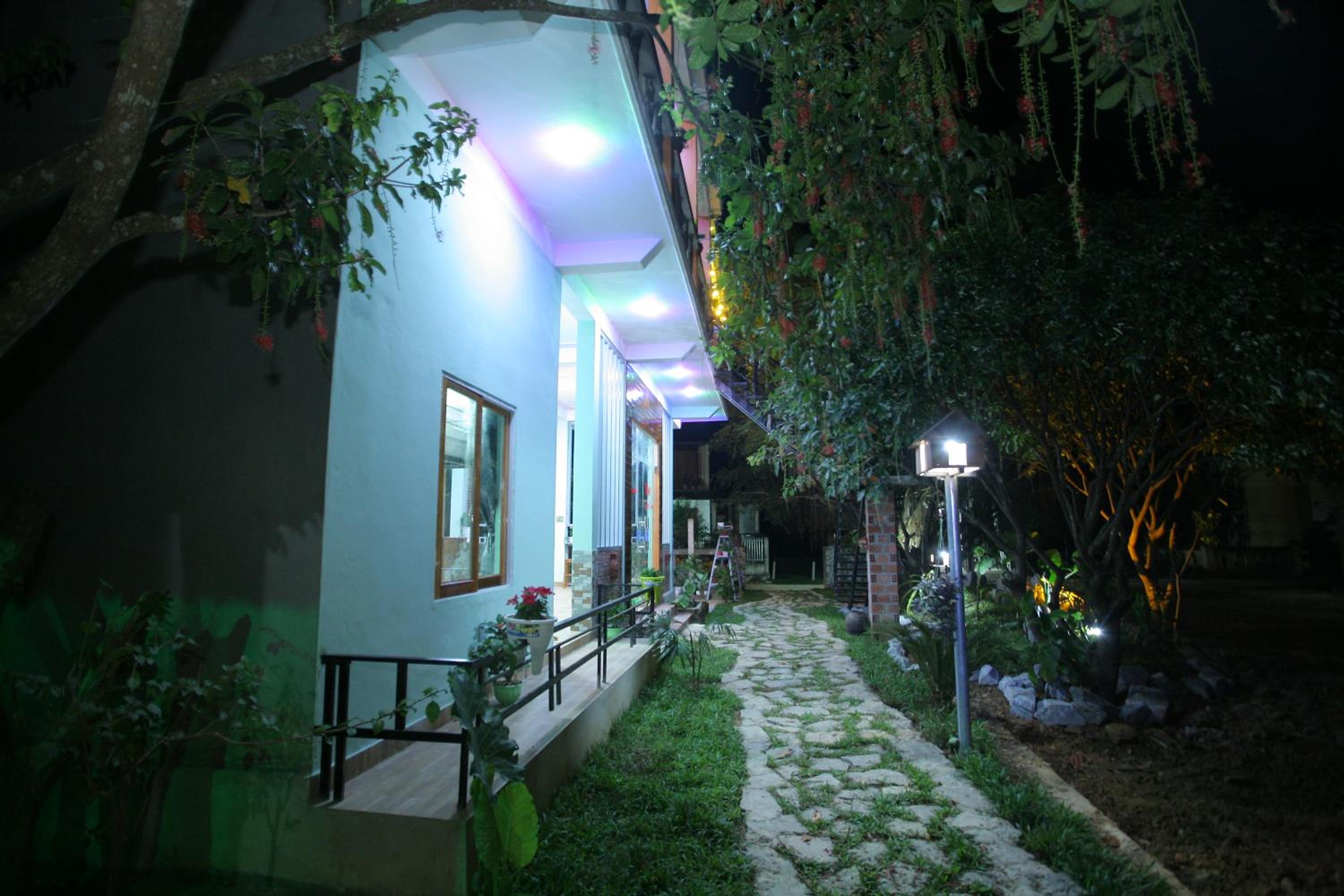 Photo 21