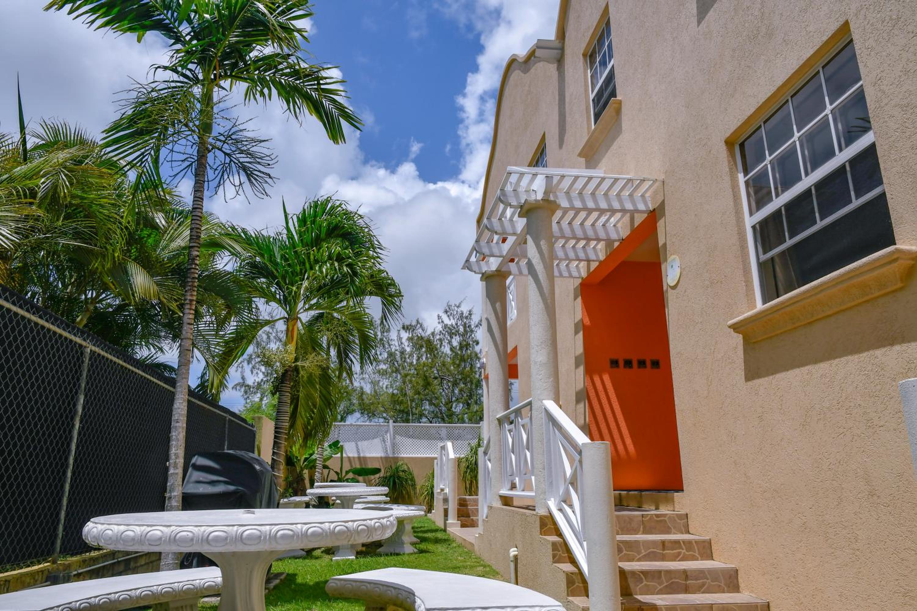 Best E Villas Providence Ch Ch