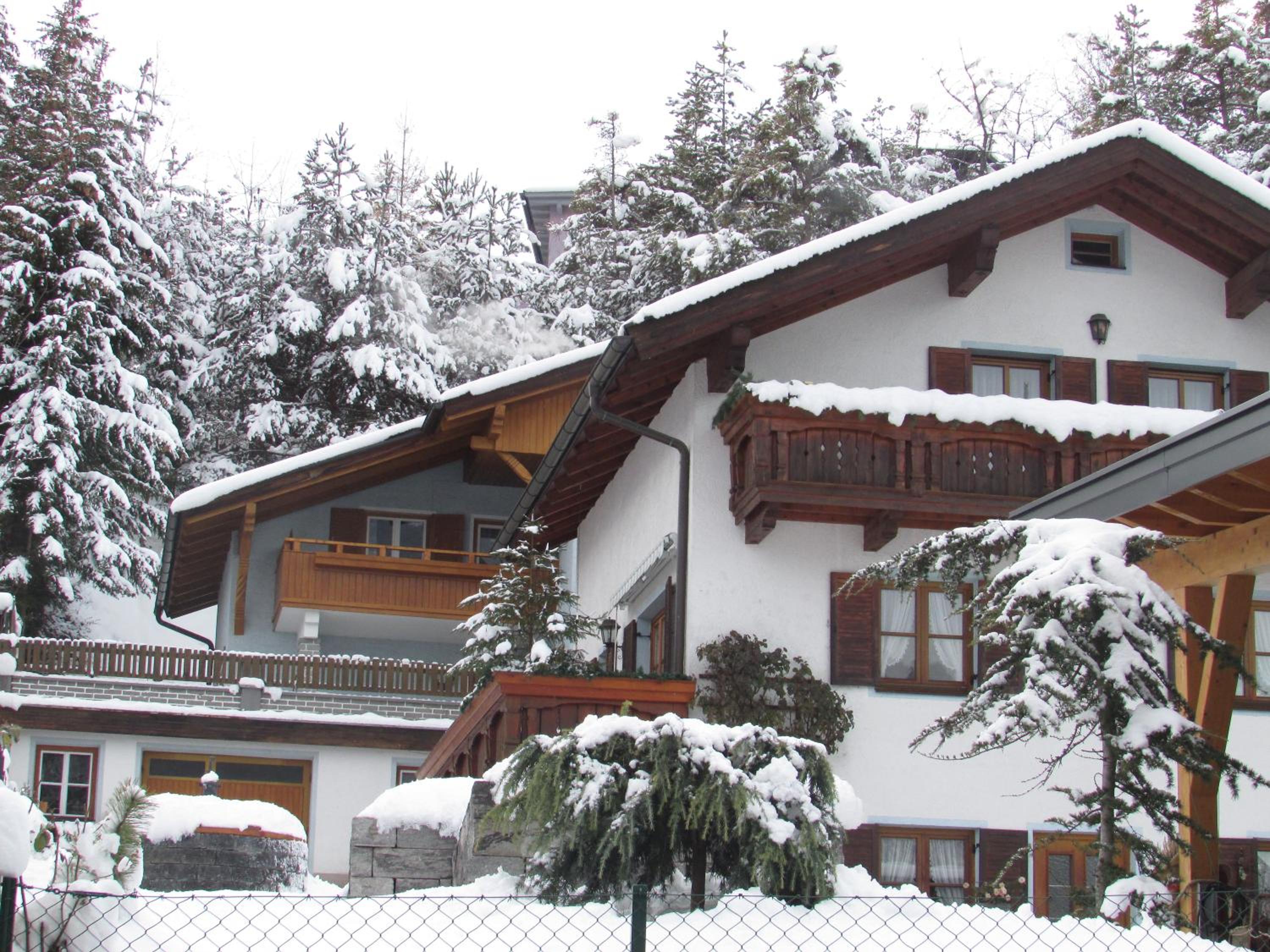 Ferienhaus Tschenett