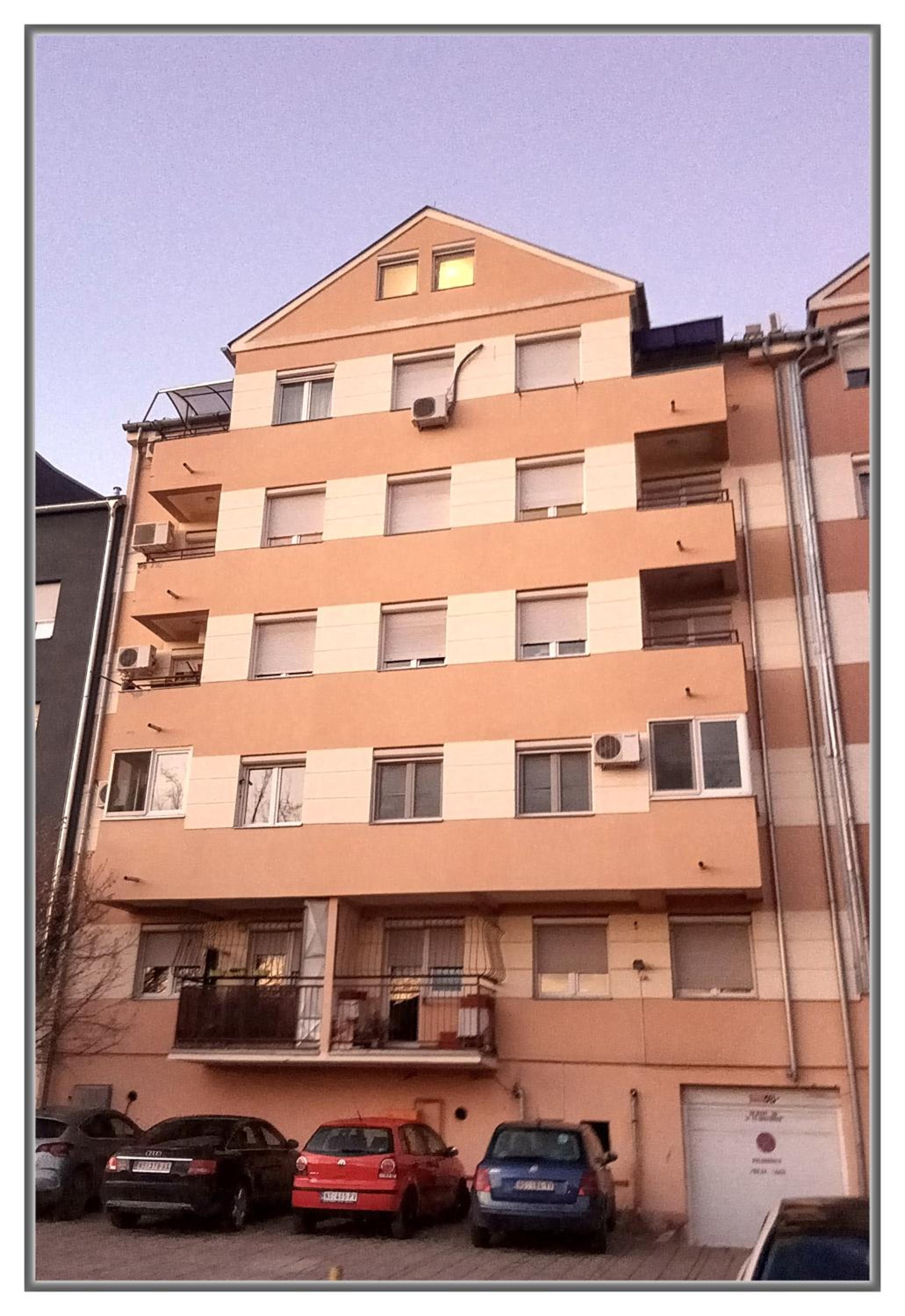 Photo 13